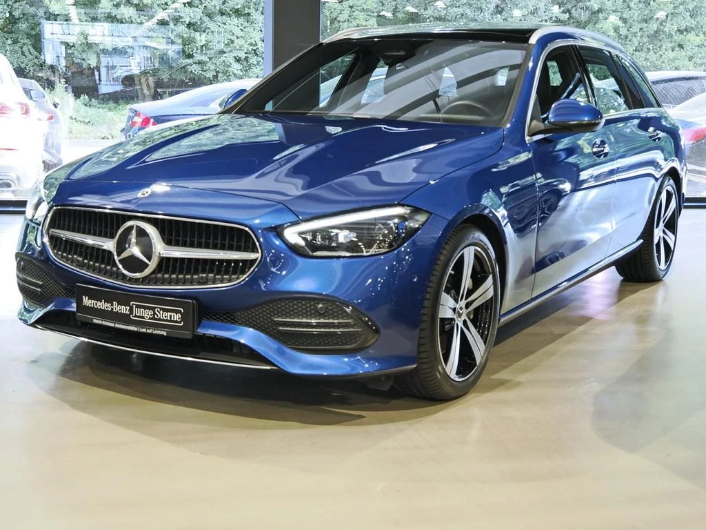 Mercedes-Benz-C-Klasse 300-image-7
