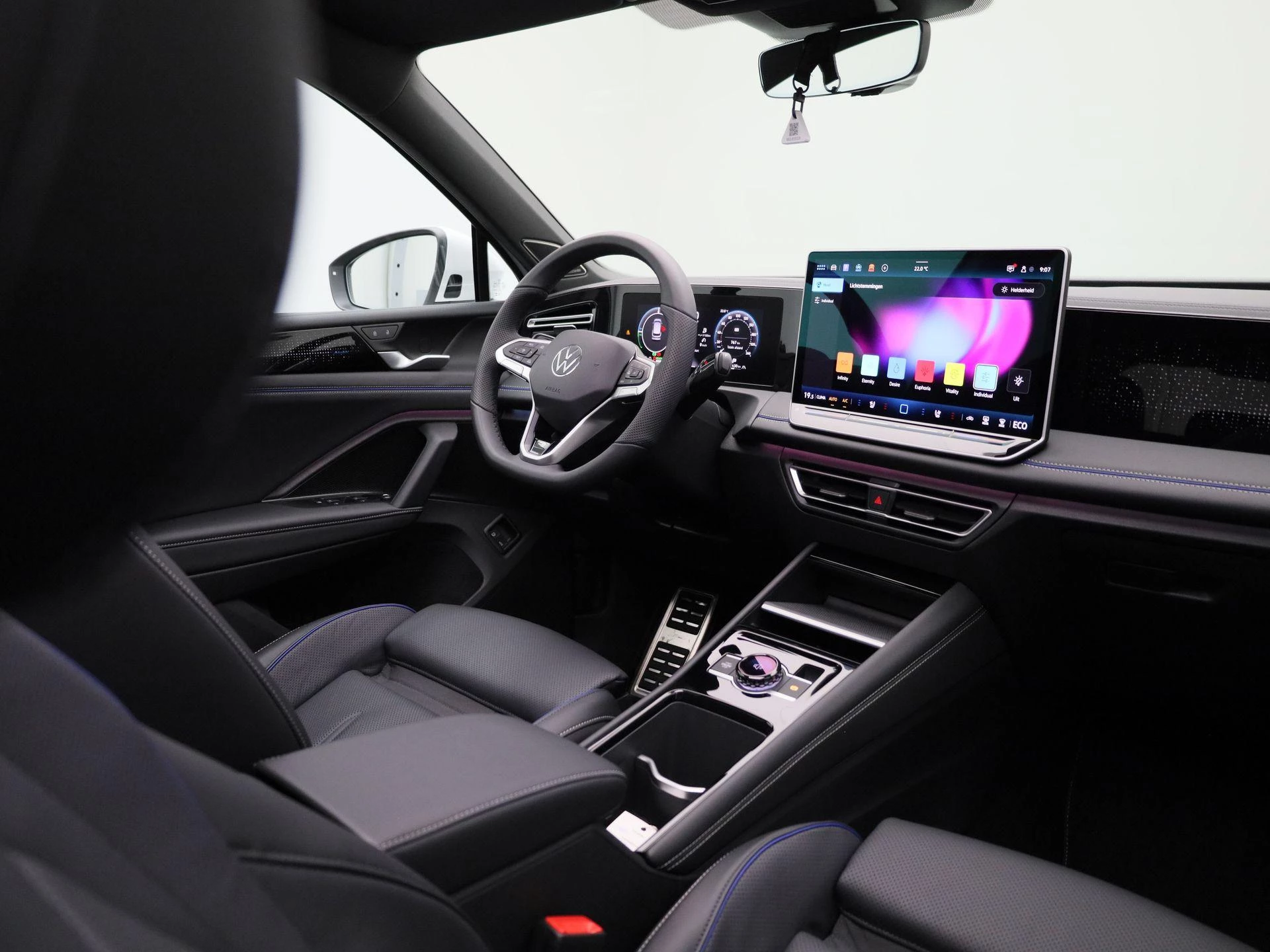 Volkswagen Tiguan 1.5 eHybrid R-Line Edition 272 PK |