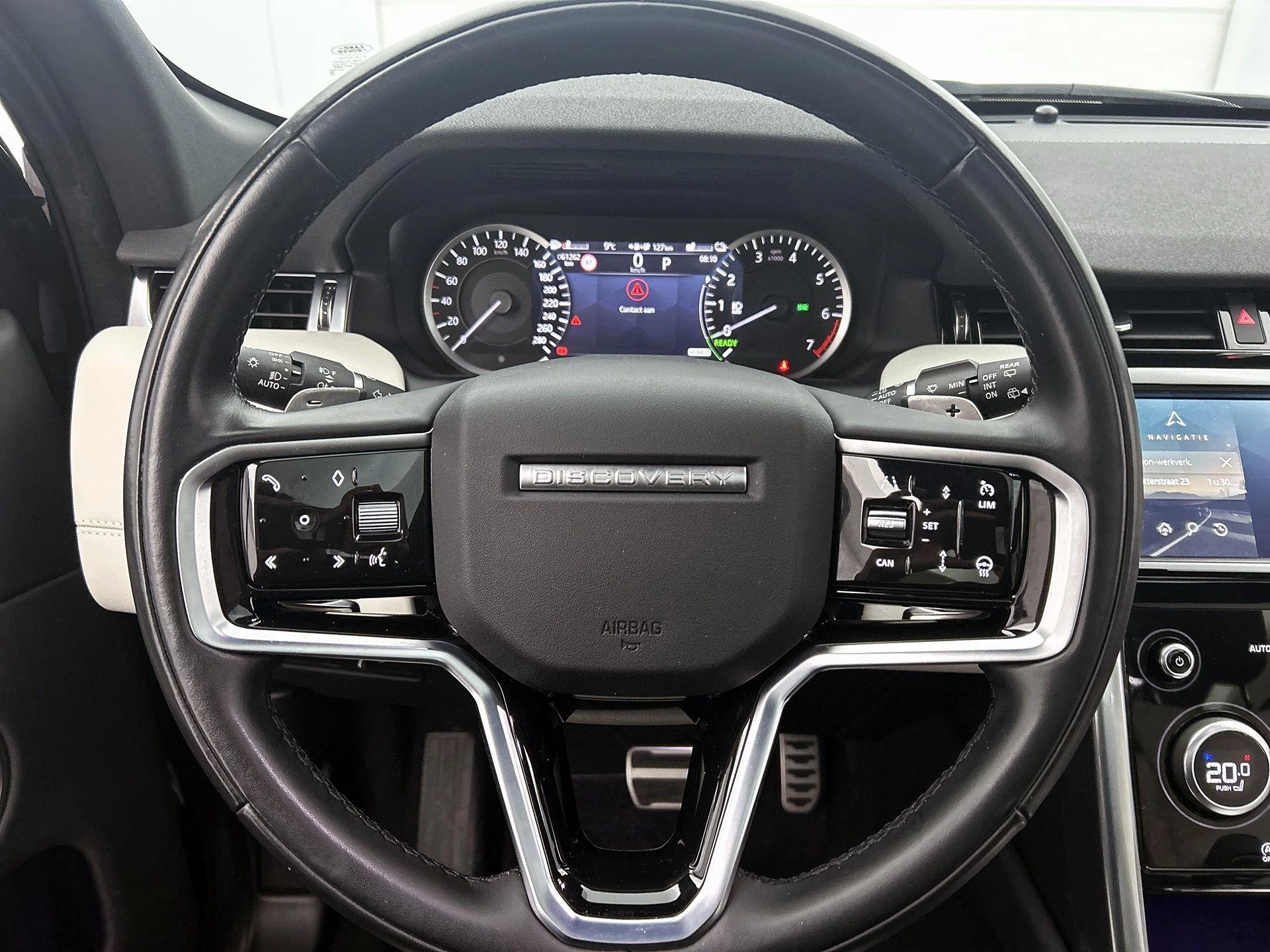 Land Rover-Discovery Sport-image-40