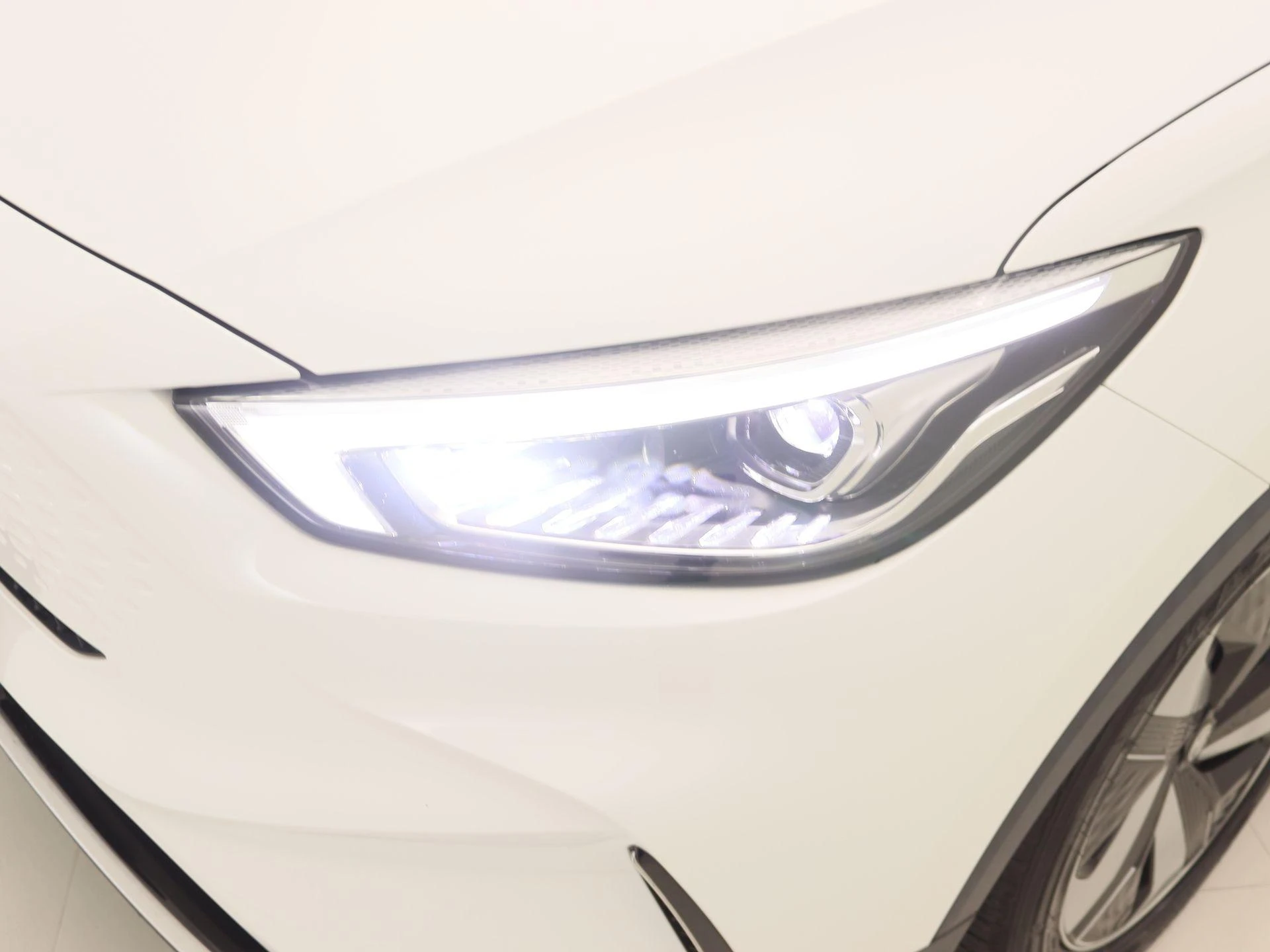 MG-ZS EV-image-12