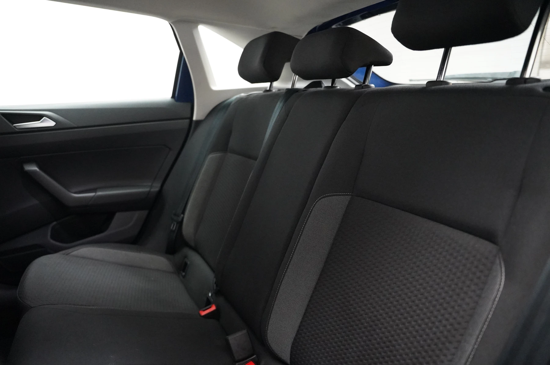 Volkswagen-Taigo-image-11