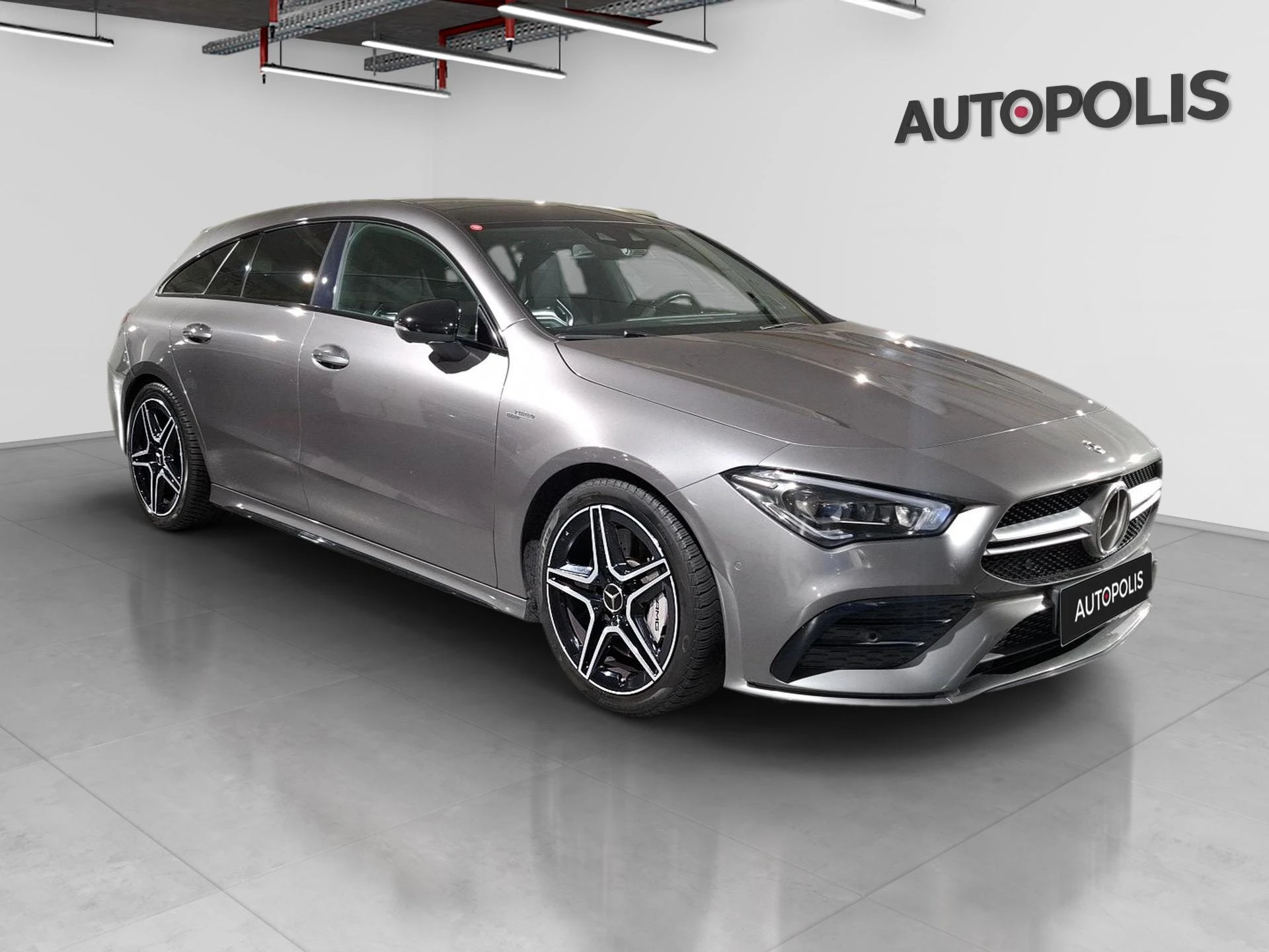 Mercedes-Benz-CLA-image-20