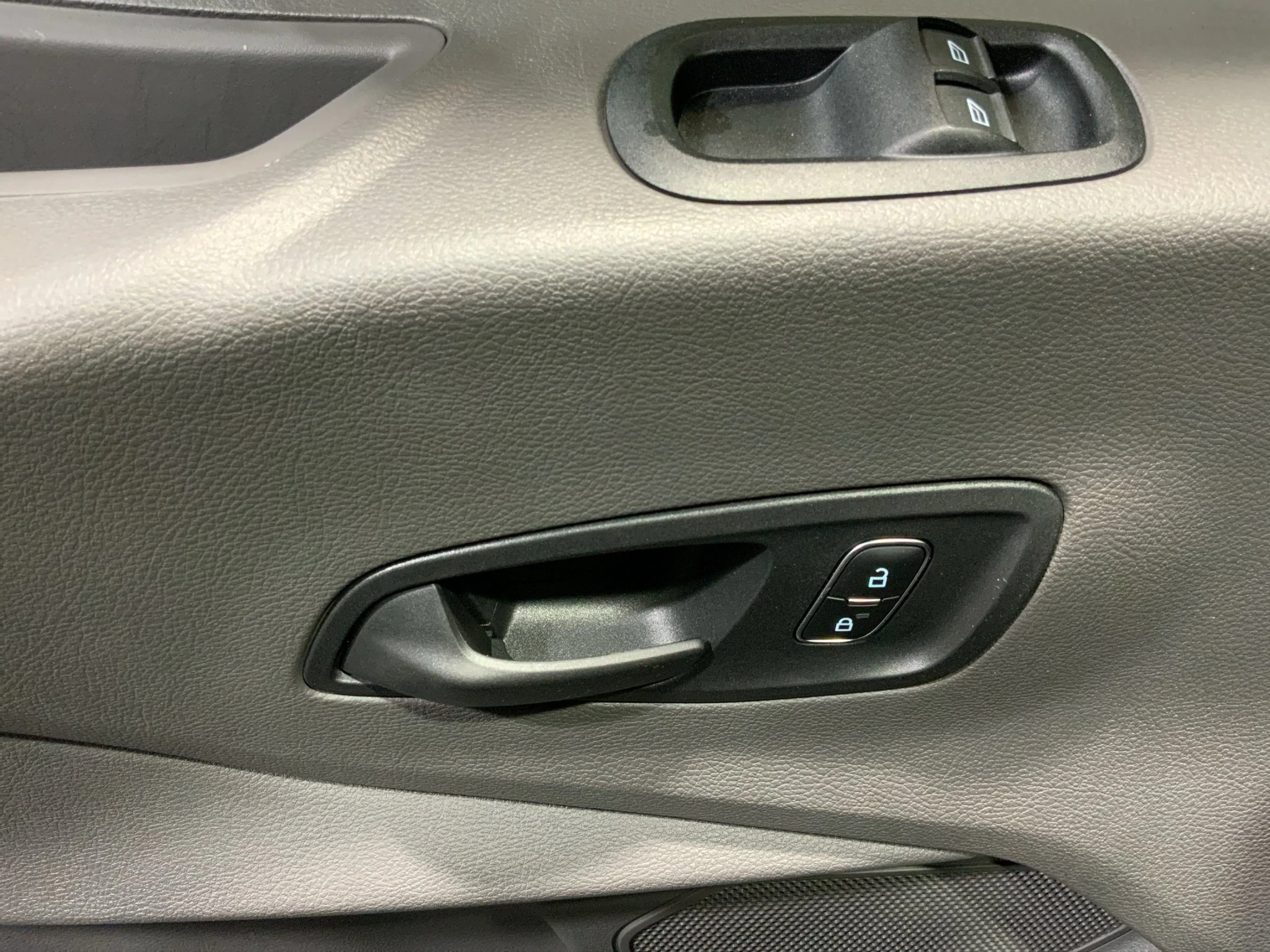 Ford-Transit-image-14