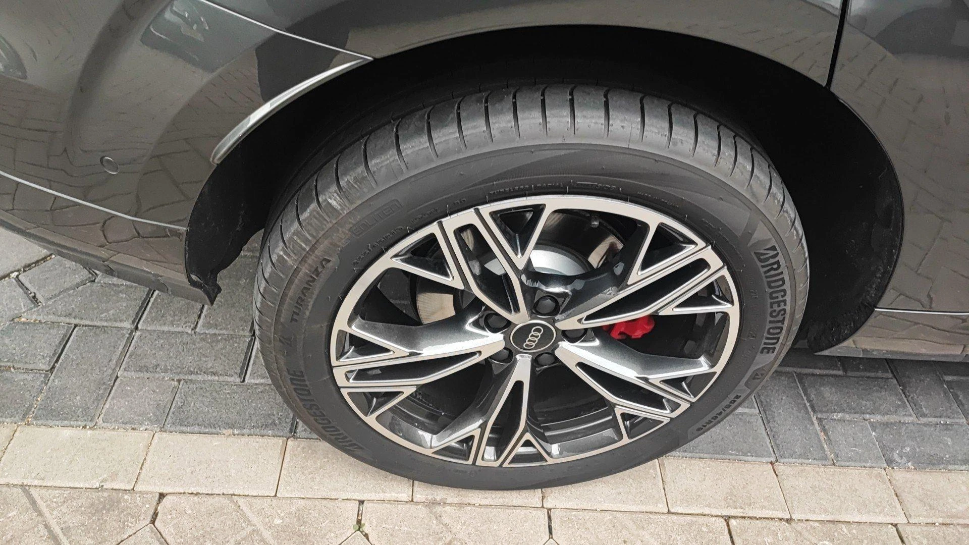 Audi-Q3-image-15