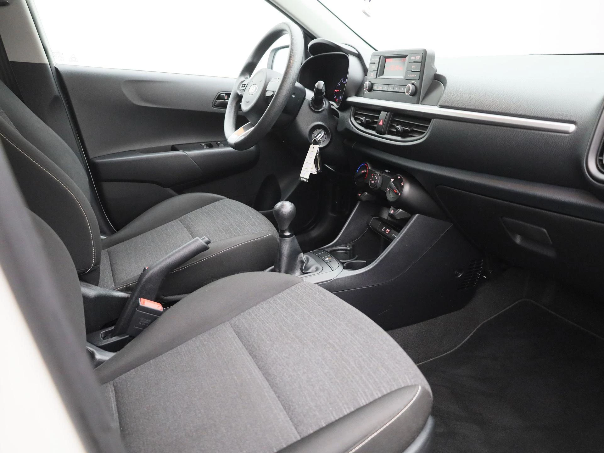 Kia-Picanto-image-32