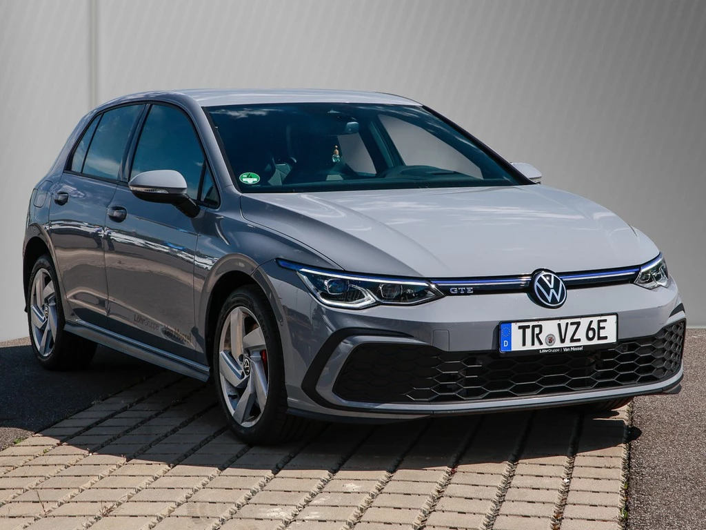 Volkswagen Golf GTE 1.4 TSI DSG eHybrid IQ Light, ZGV