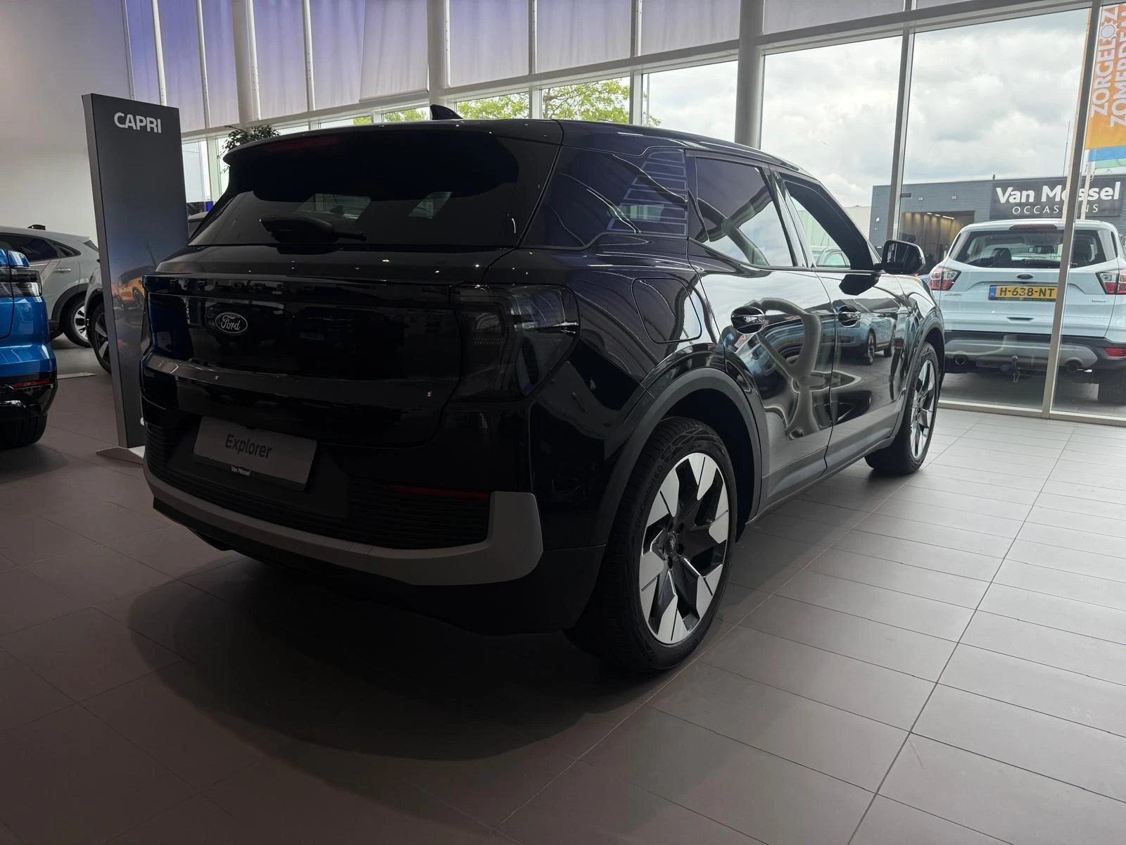 Ford Explorer Premium Extended Range RWD 79 kWh
