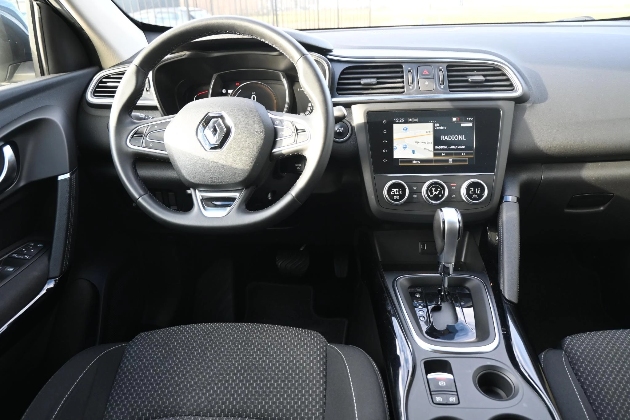 Renault-Kadjar-image-7