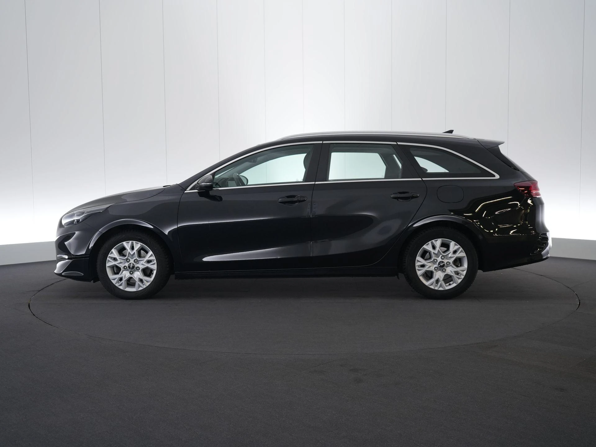 Kia-cee'd-image-3
