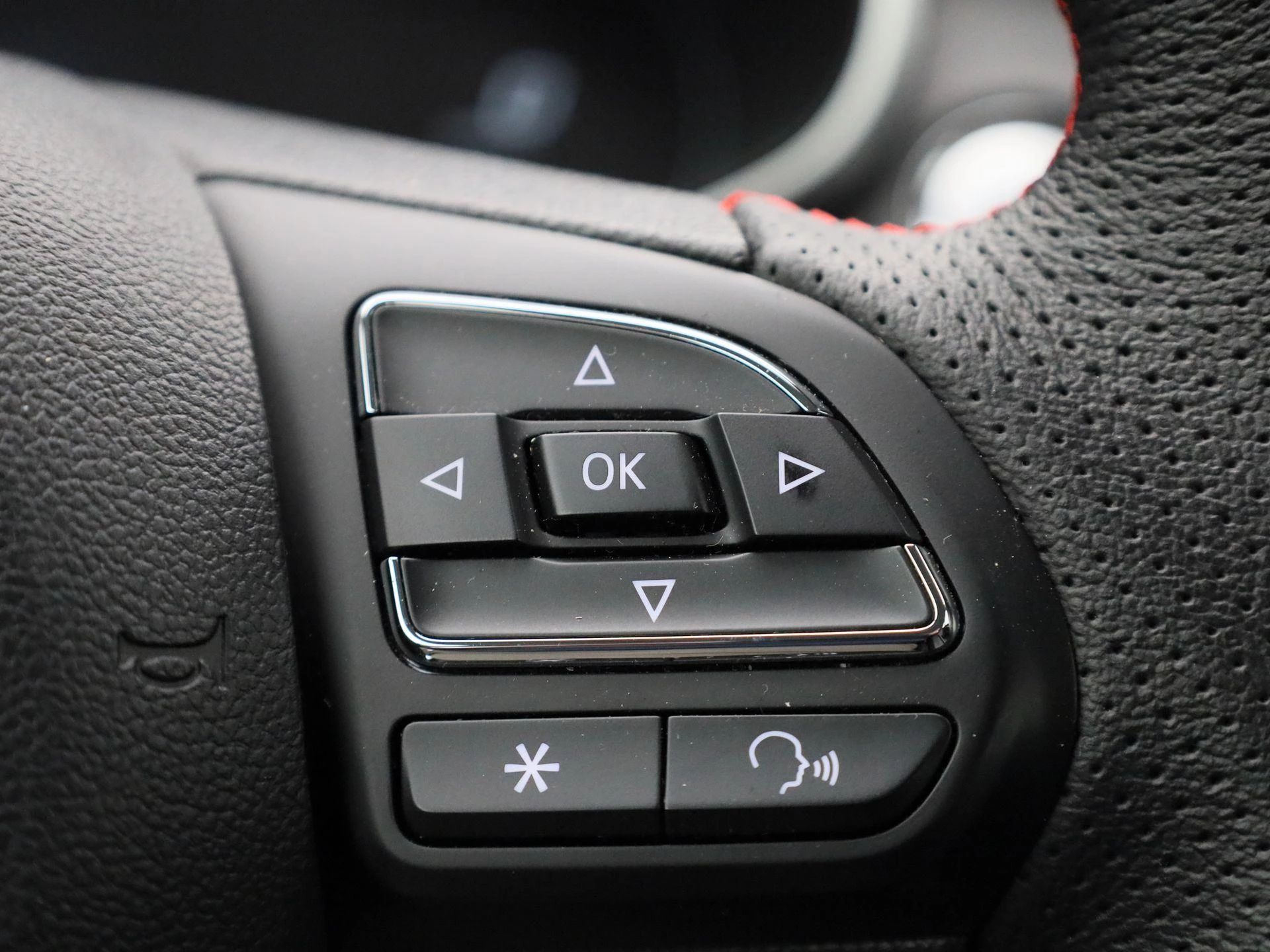 MG-ZS EV-image-24