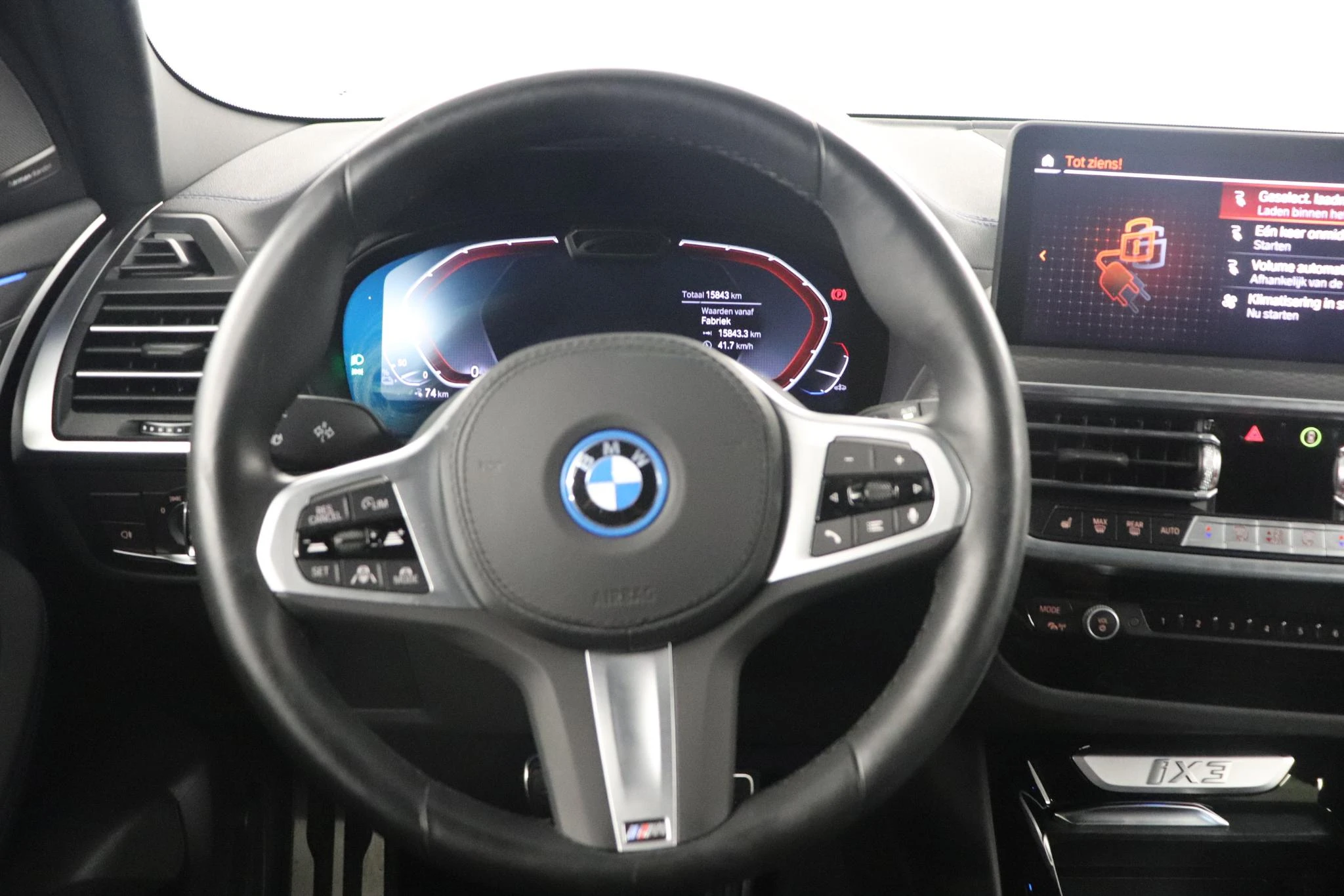 BMW-iX3-image-14