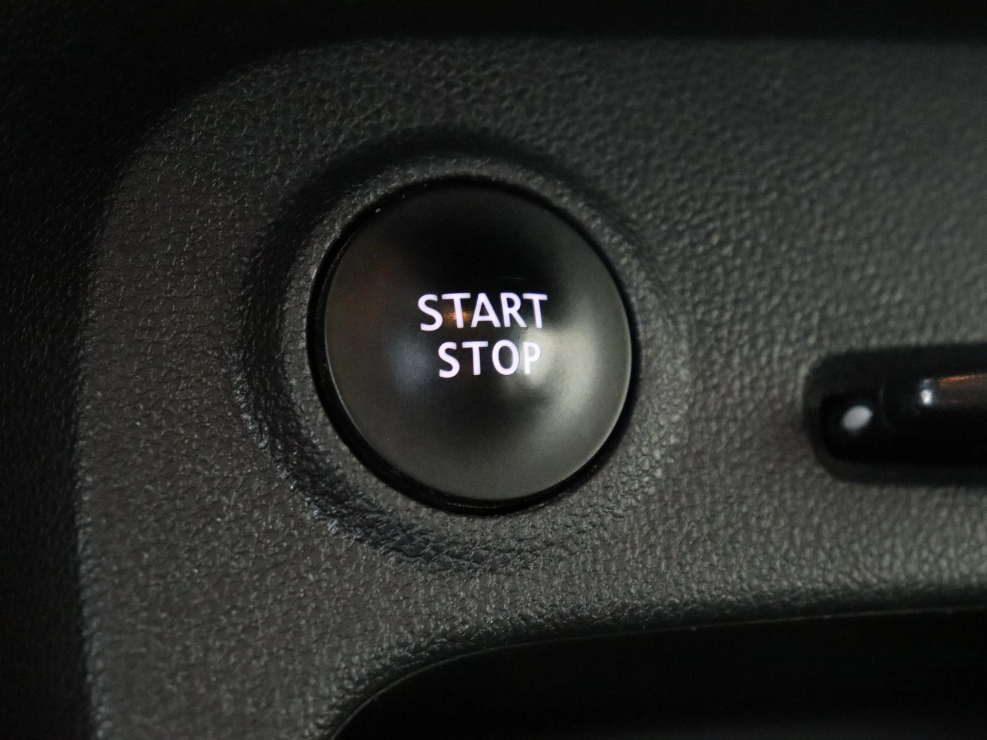Renault-Captur-image-20
