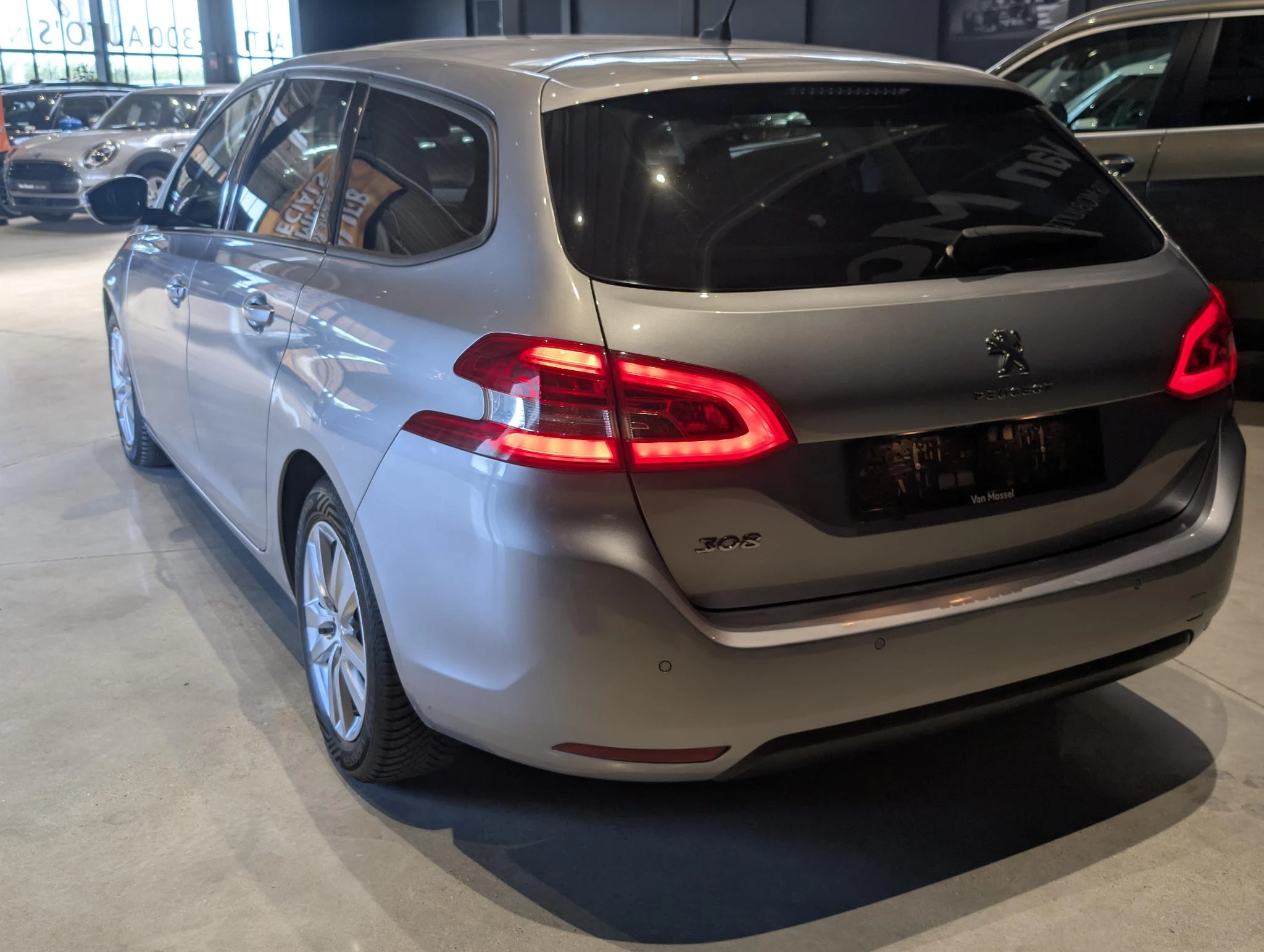 Peugeot-308-image-5