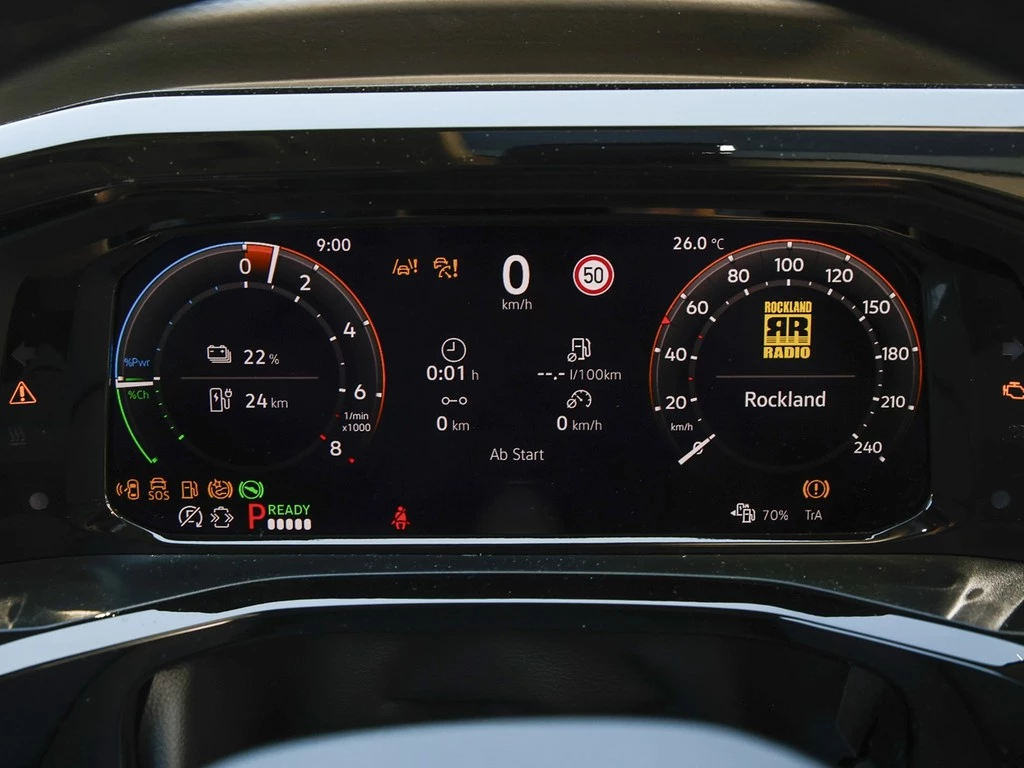 Volkswagen Multivan Style eHybrid 4MOTION