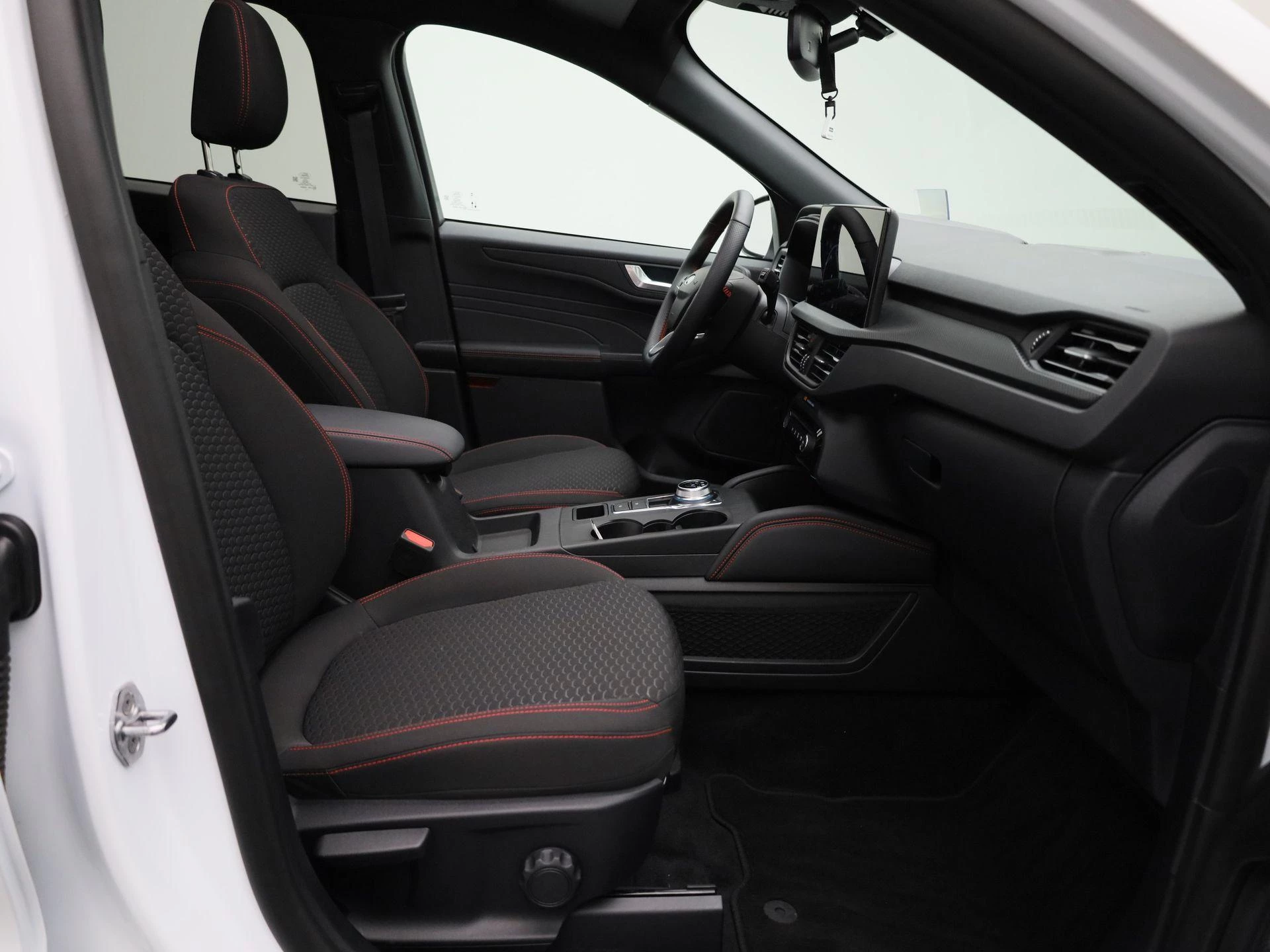 Ford-Kuga-image-37