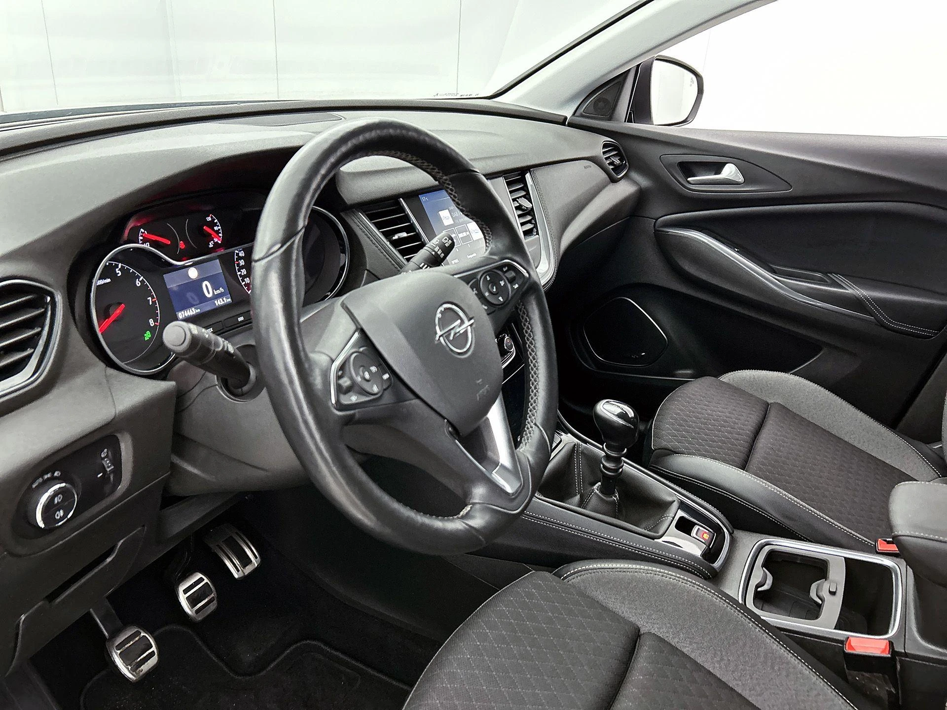 Opel-Grandland X-image-19