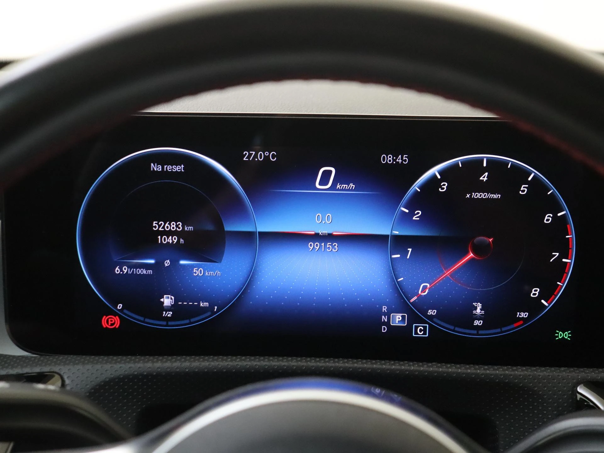 Mercedes-Benz-A-Klasse-image-11