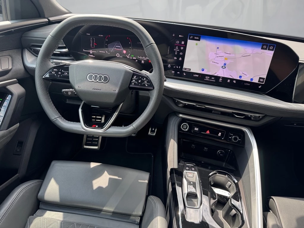 Audi Q5 2,0 TFSI quattro S-line AHK