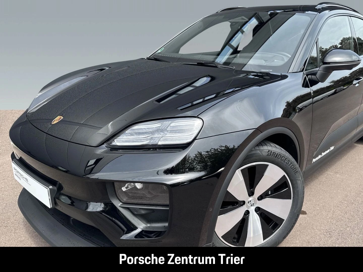 Porsche-Macan-image-8