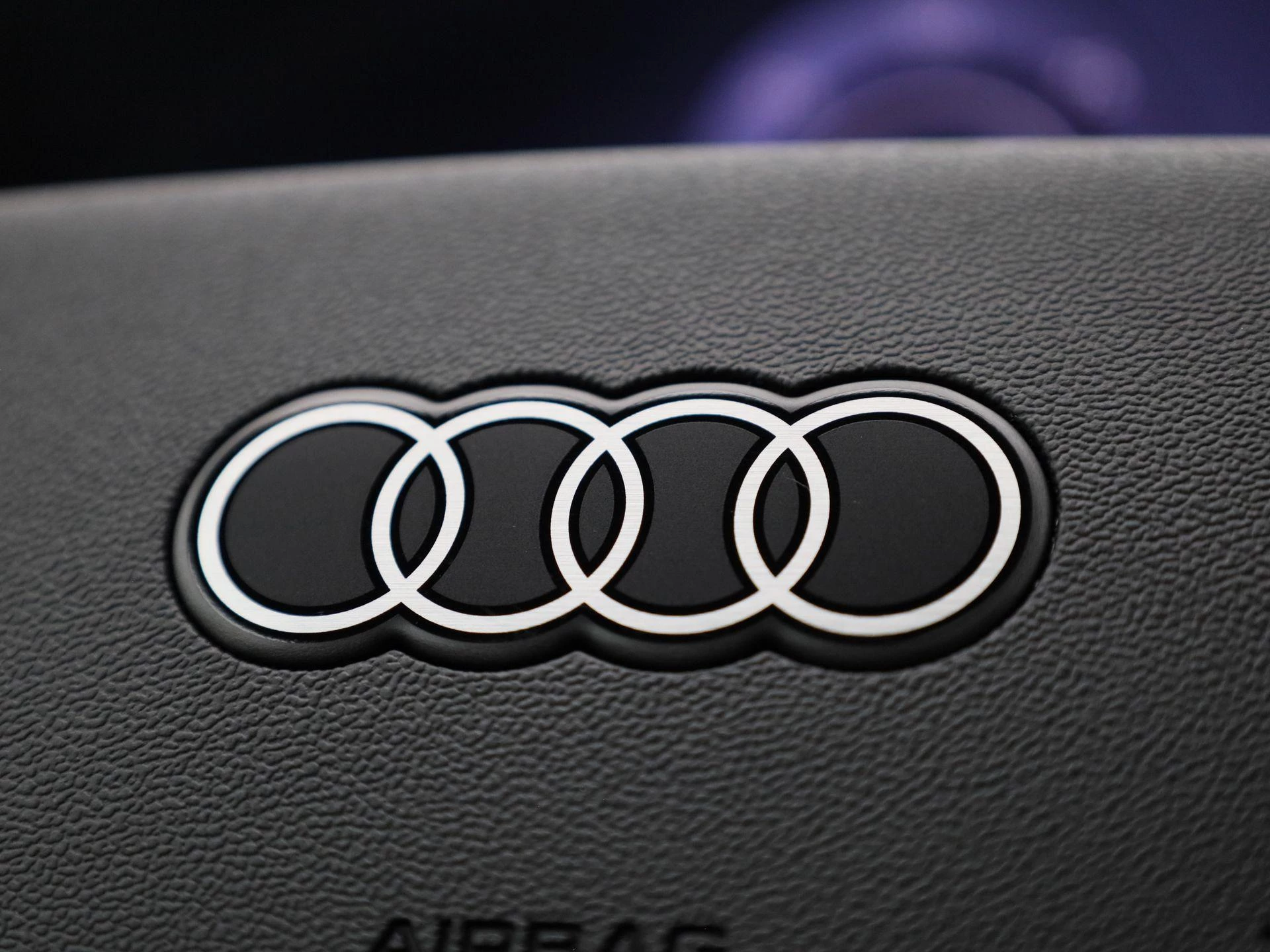 Audi Q5 2.0 TFSI e-hybrid quattro S edition Competition