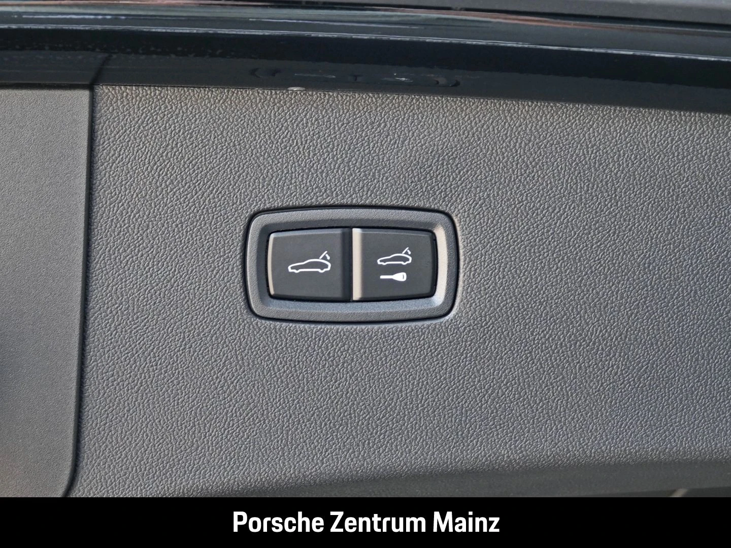 Porsche-Cayenne-image-32