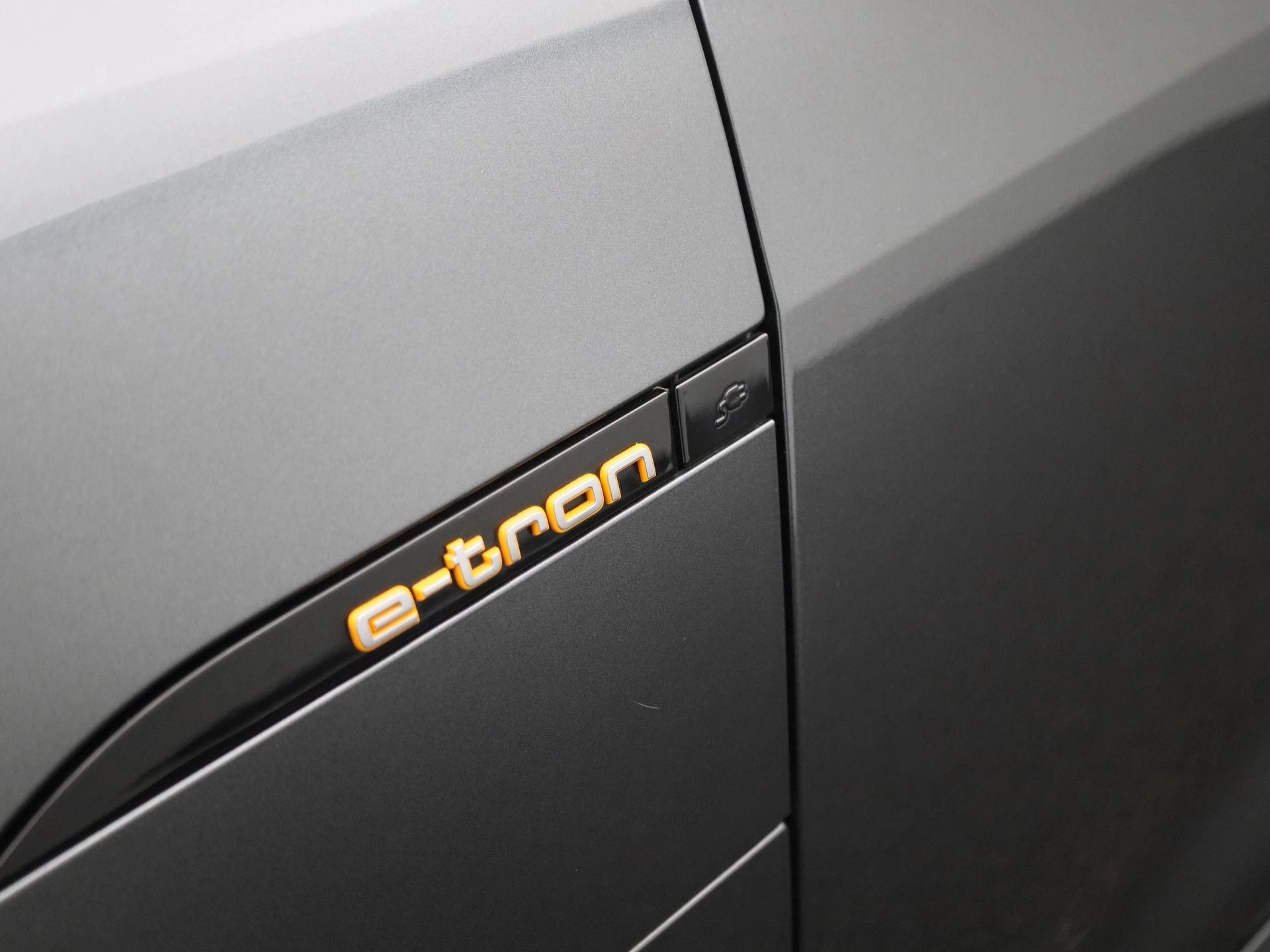 Audi-e-tron-image-13