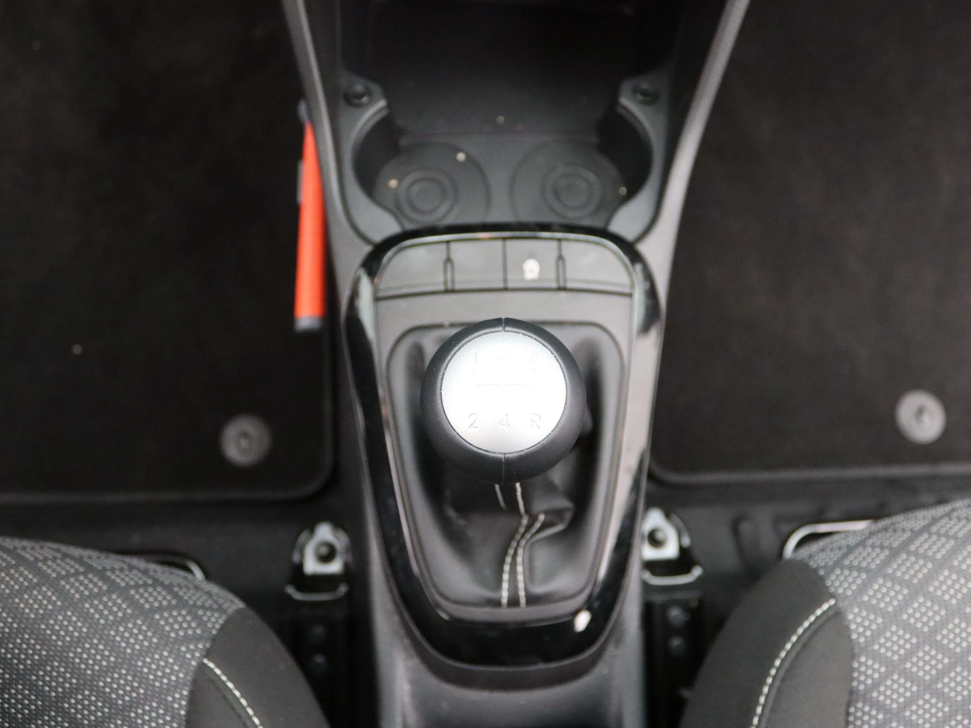 Kia-Picanto-image-7