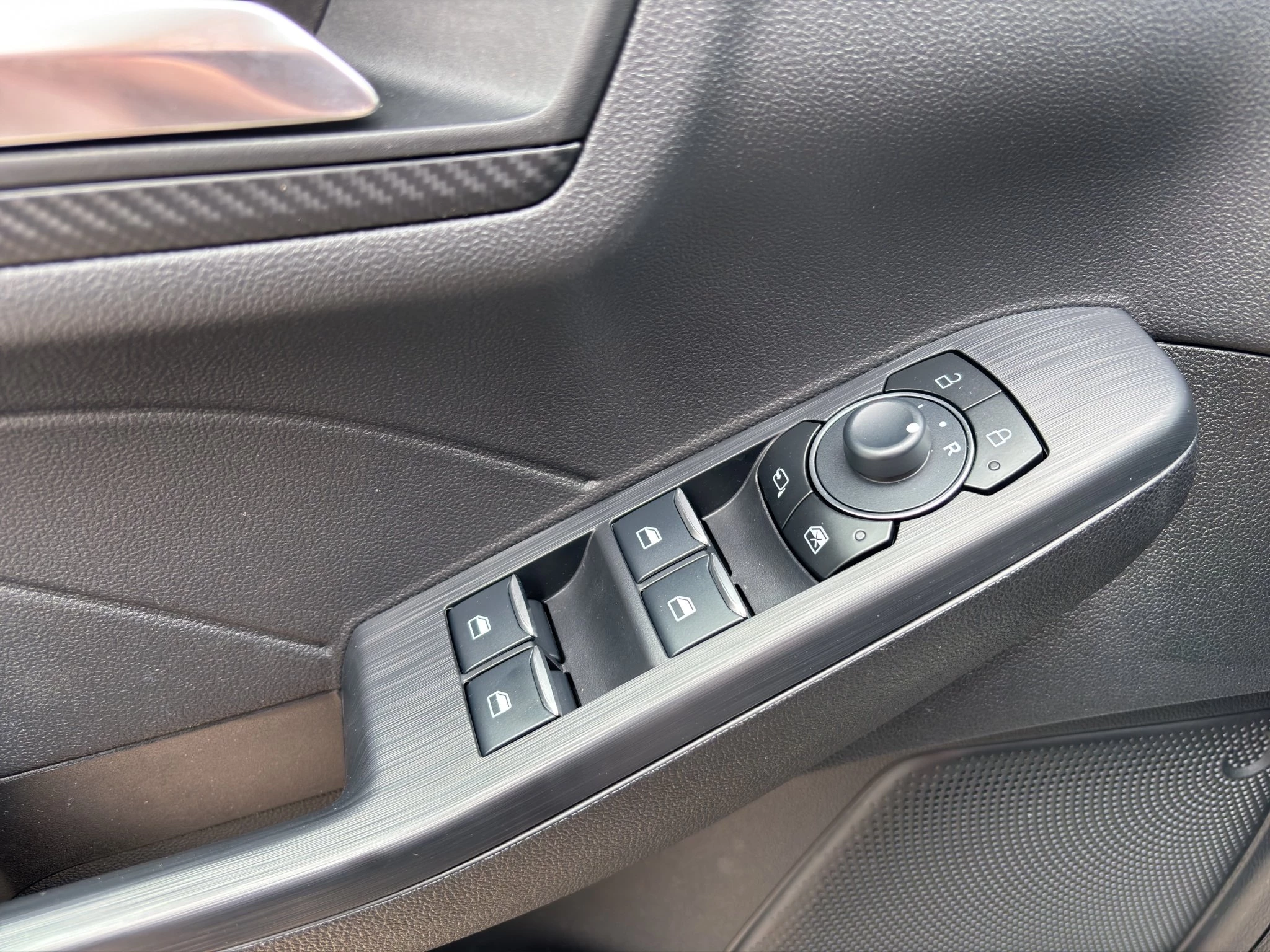 Ford Kuga ST-Line Plug-in*LED-MATRIX*KAM*NAVI*WINTER-PKT.