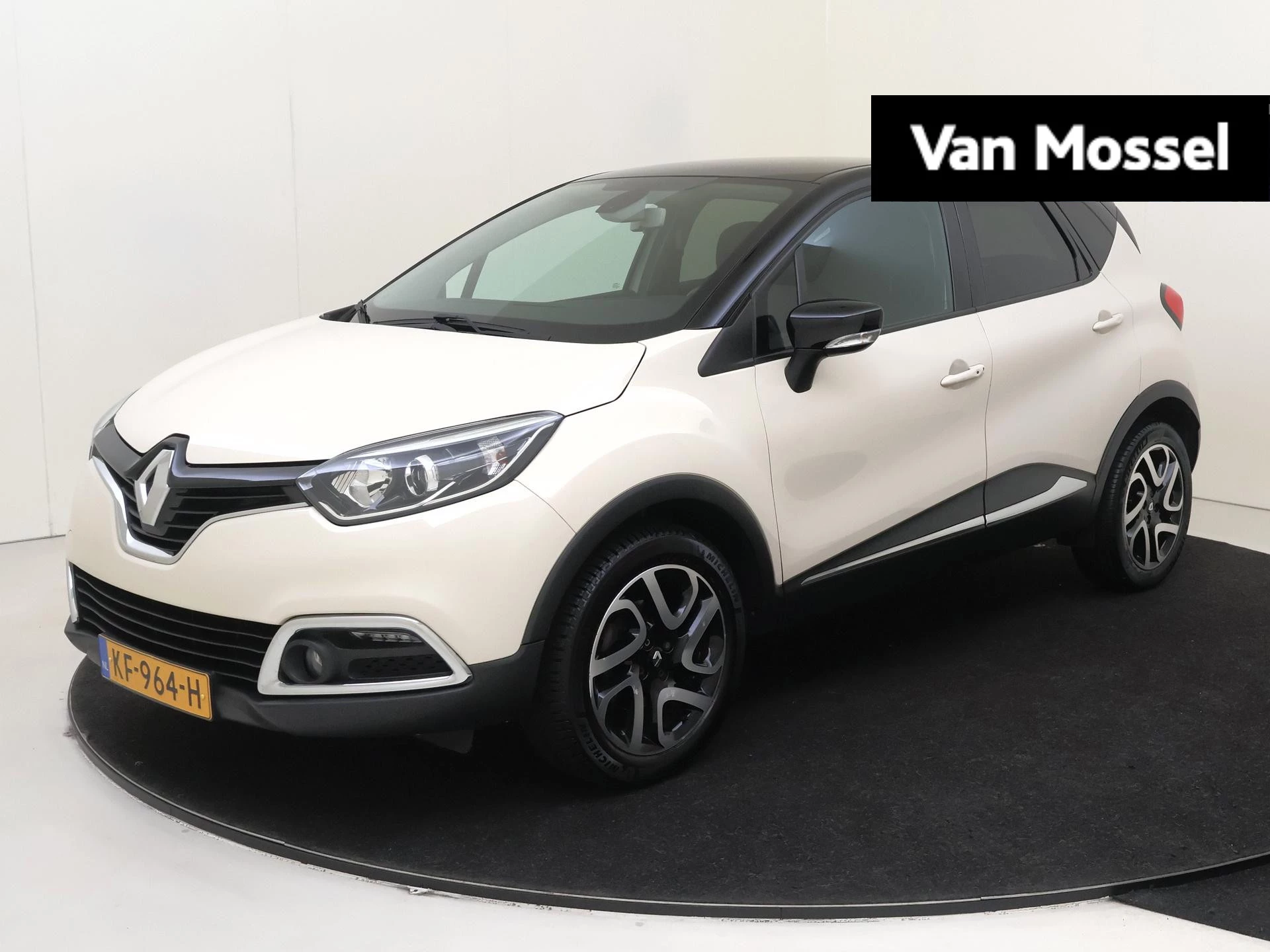 Renault-Captur-image-0