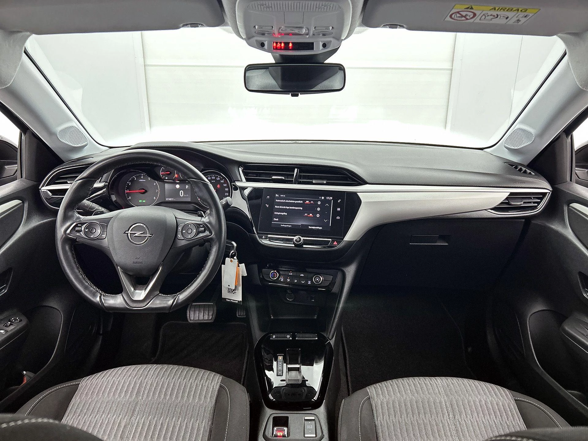 Opel-Corsa-image-18
