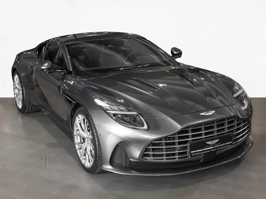 Aston Martin DB12 Coupe Aston Martin Hamburg