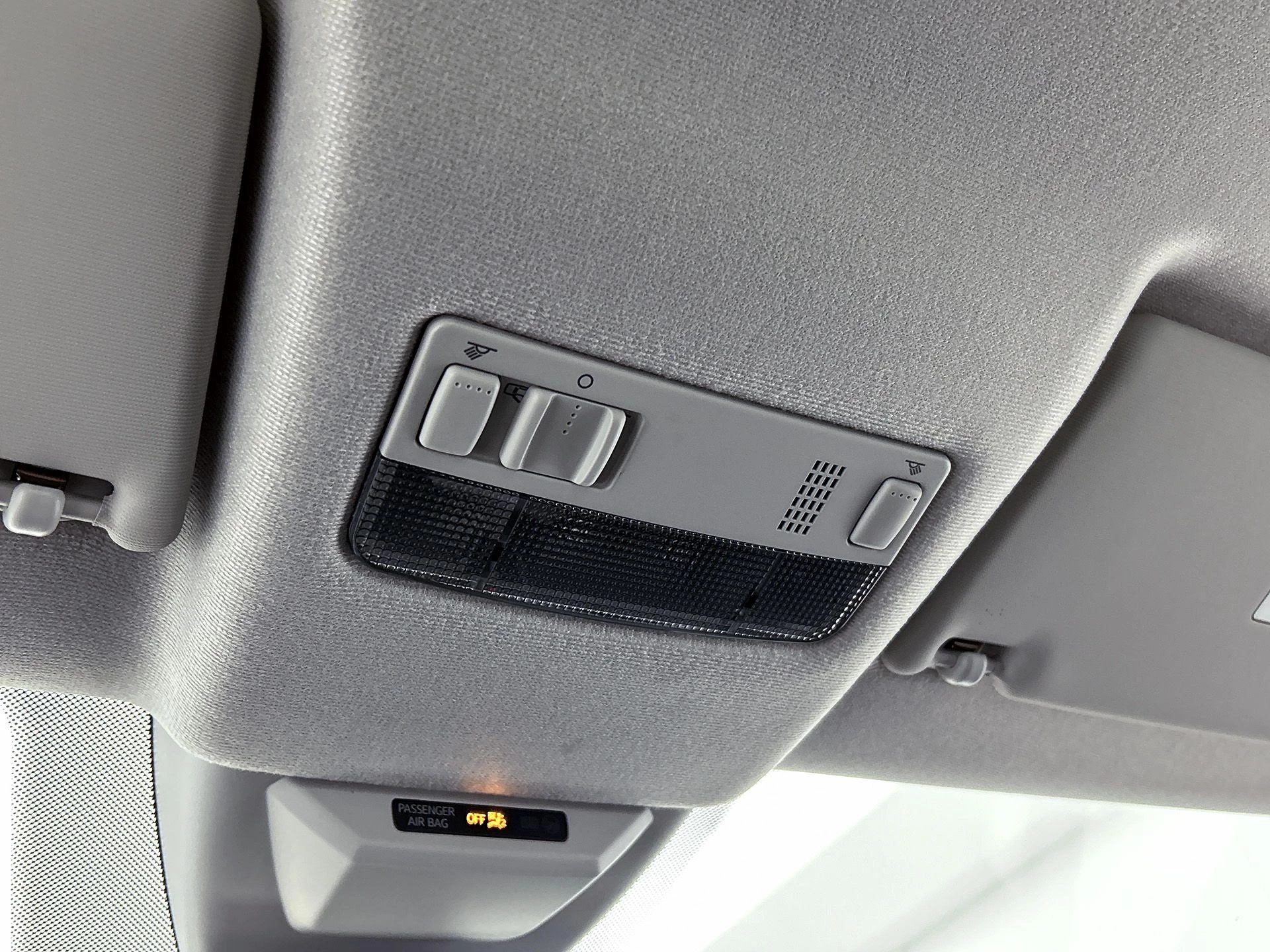 Volkswagen-up!-image-7