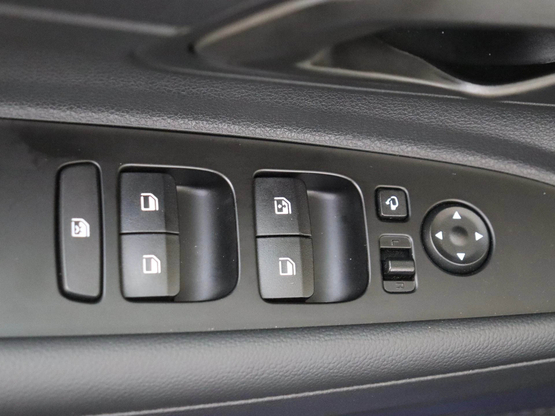 Hyundai-i20-image-25