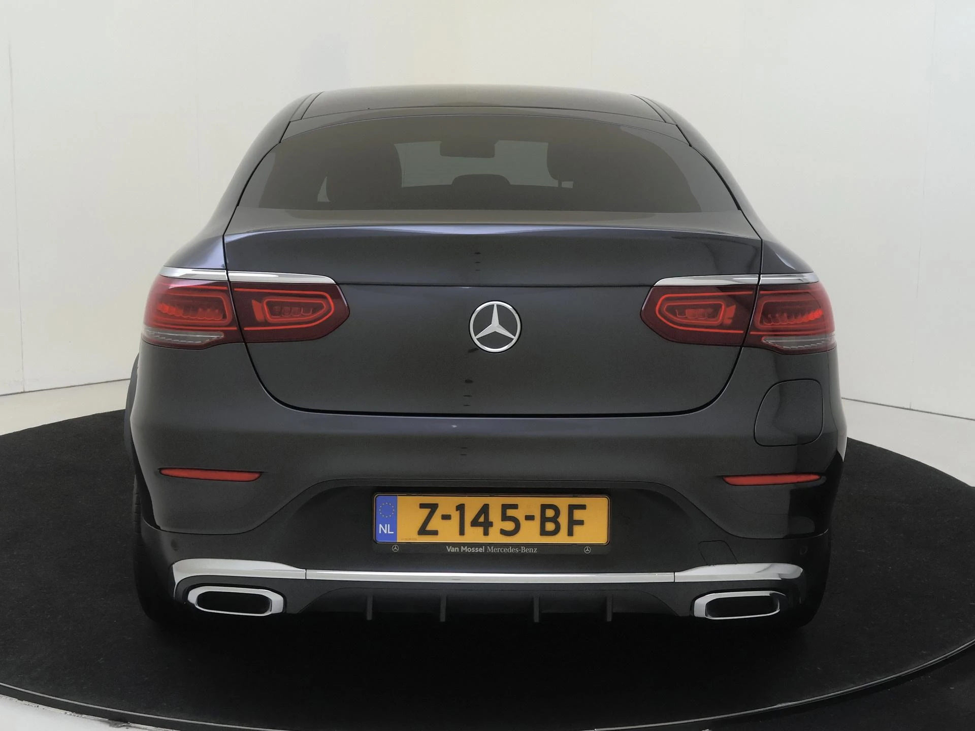 Mercedes-Benz-GLC-image-6