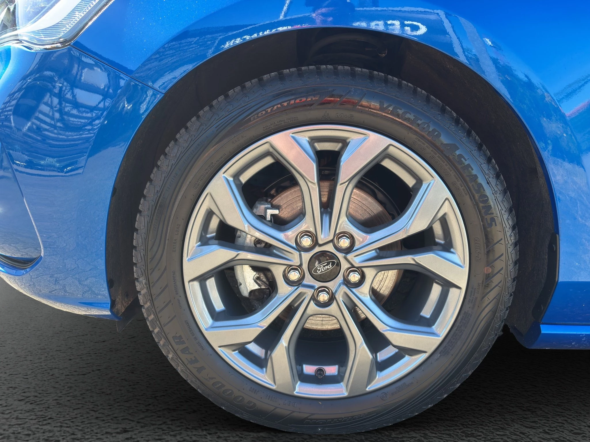 Ford Focus ST-Line Turnier Aut.*ACC*KAM*NAVI*LED*WINTER-PKT.