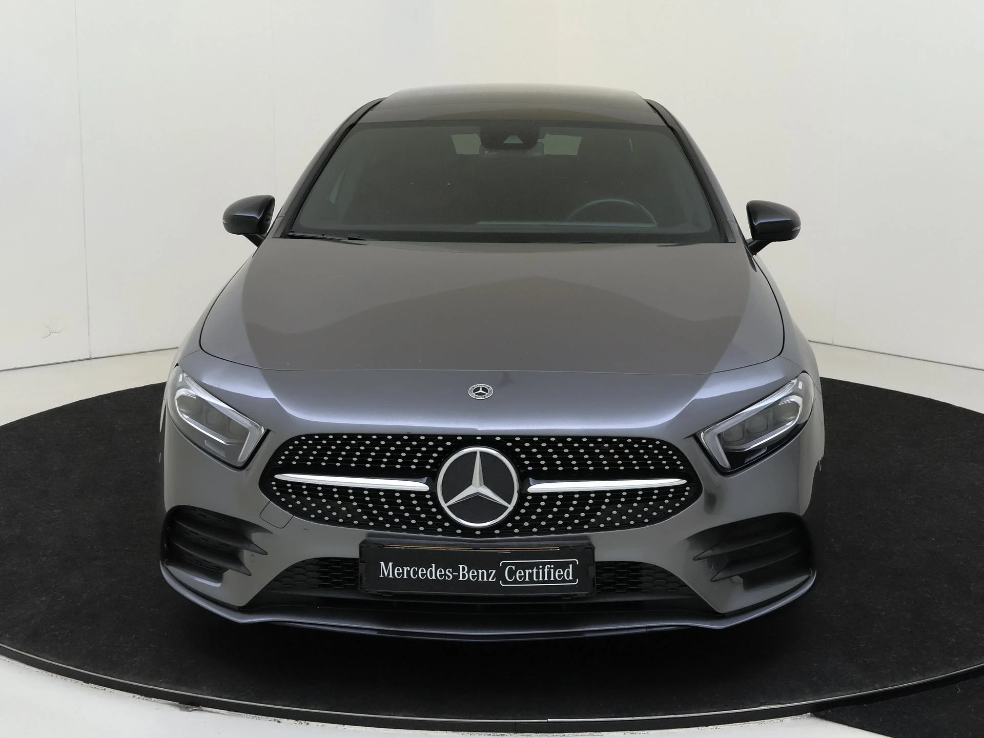 Mercedes-Benz-A-Klasse-image-5