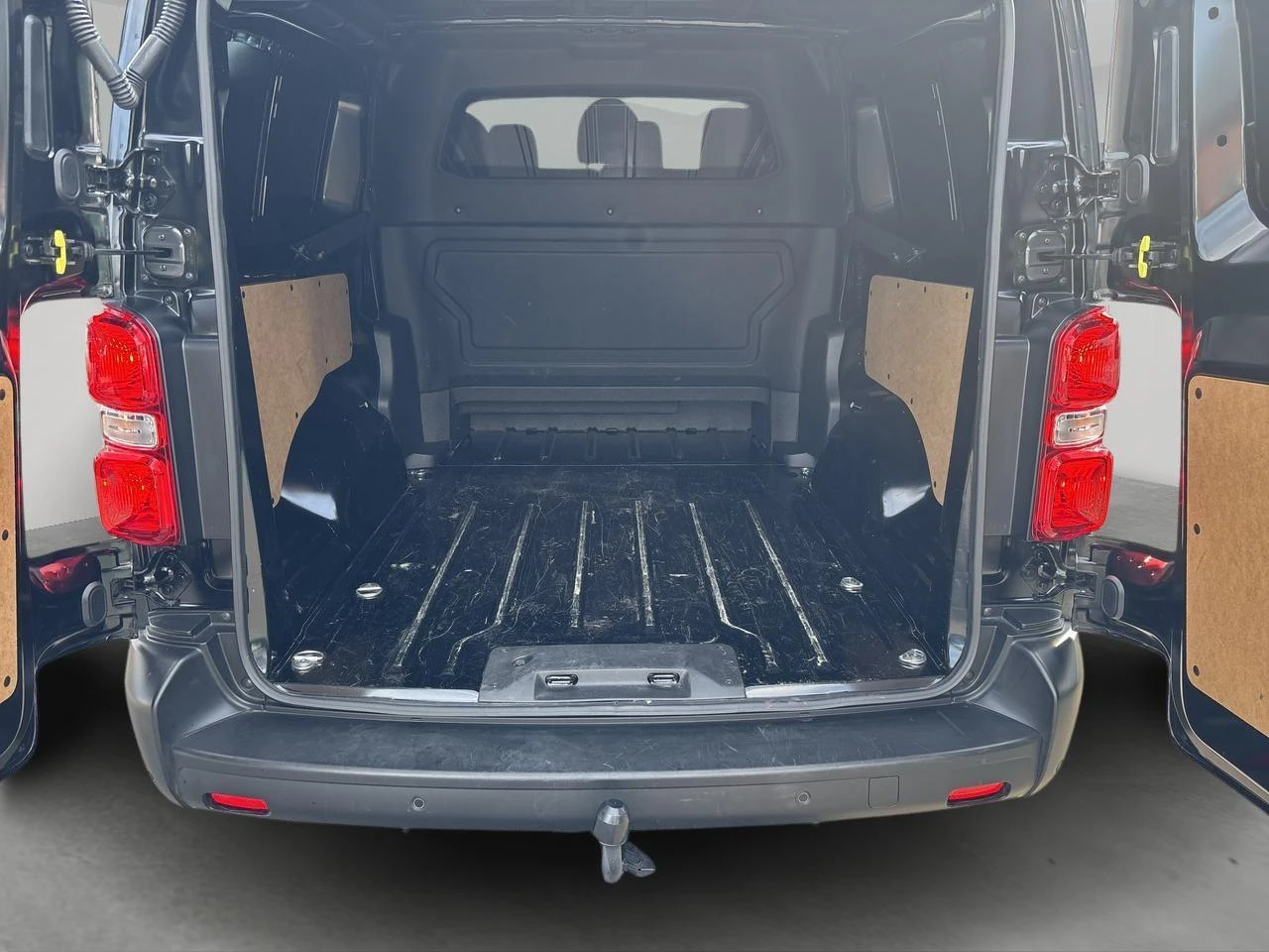 Peugeot-Expert-image-6