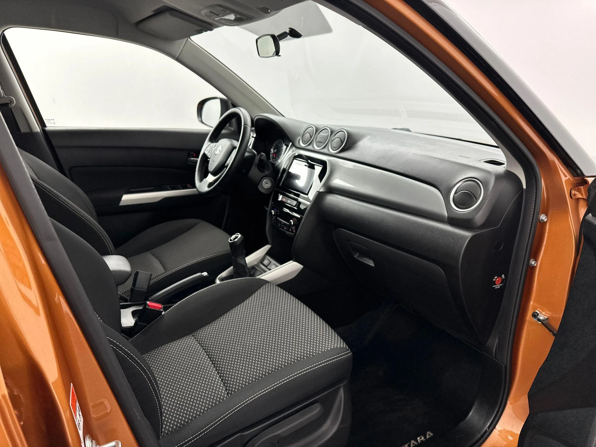 Suzuki-Vitara-image-30