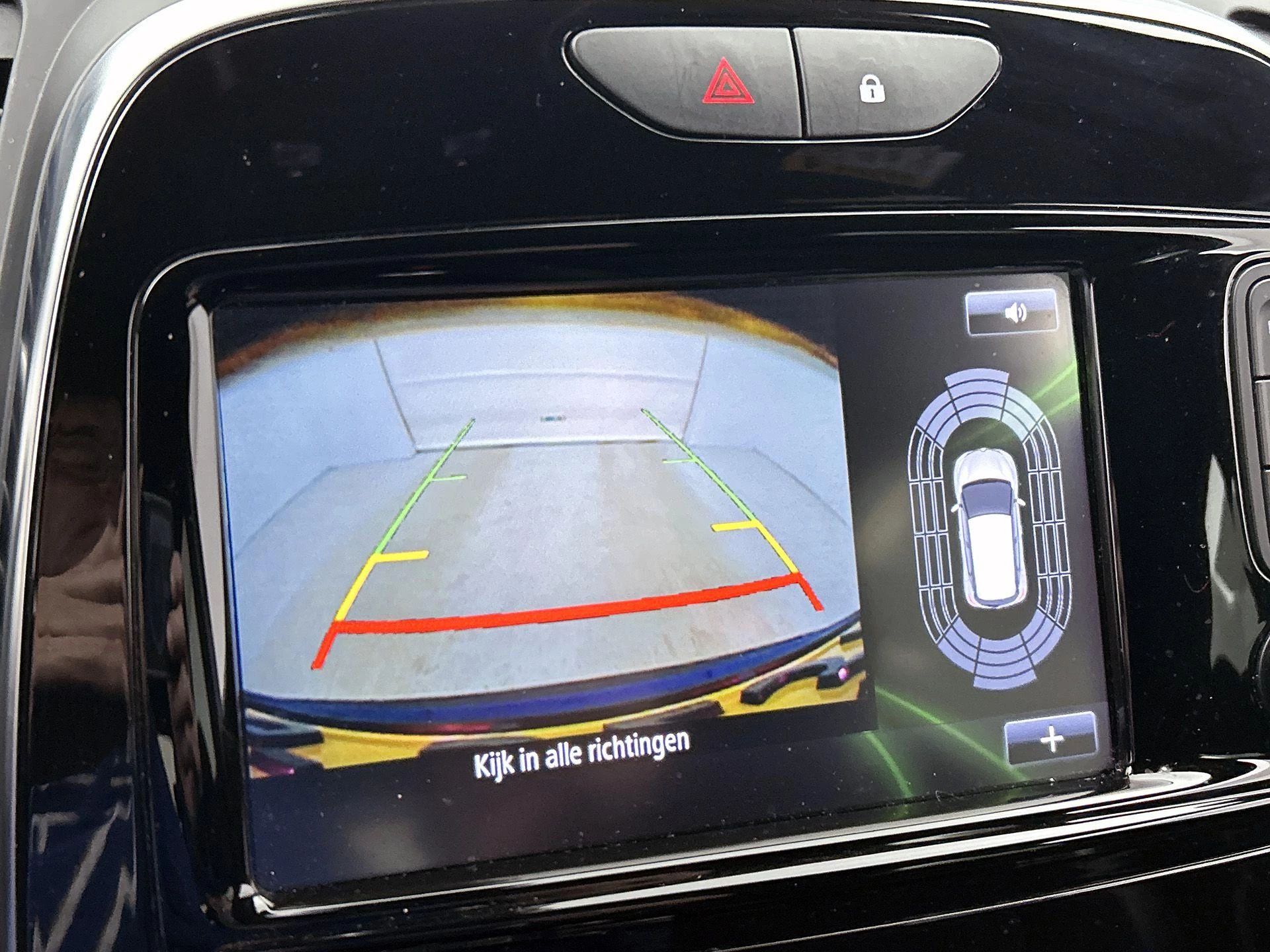 Renault-Captur-image-12