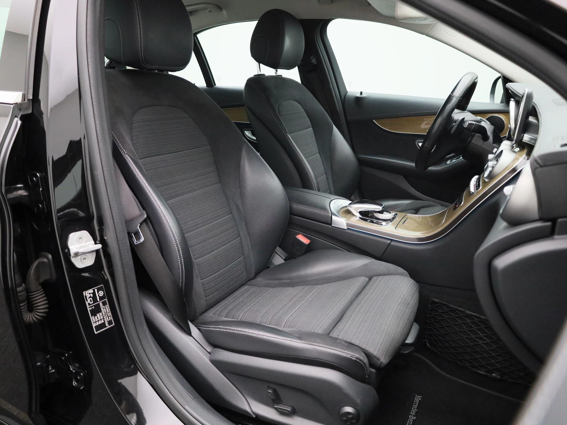 Mercedes-Benz C-Klasse 200