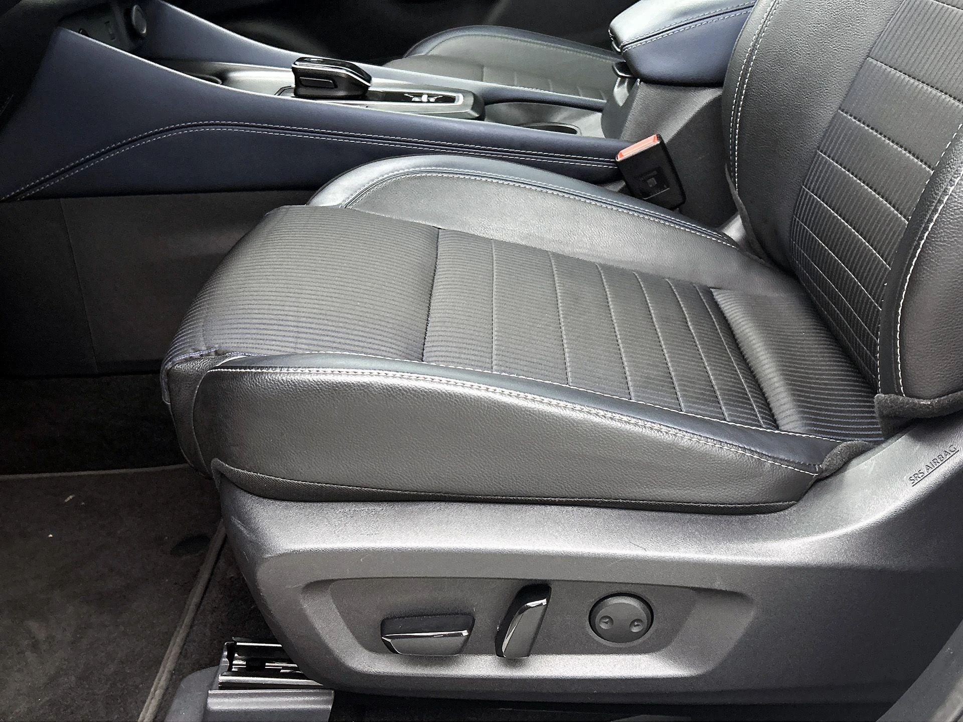 Nissan-QASHQAI-image-25