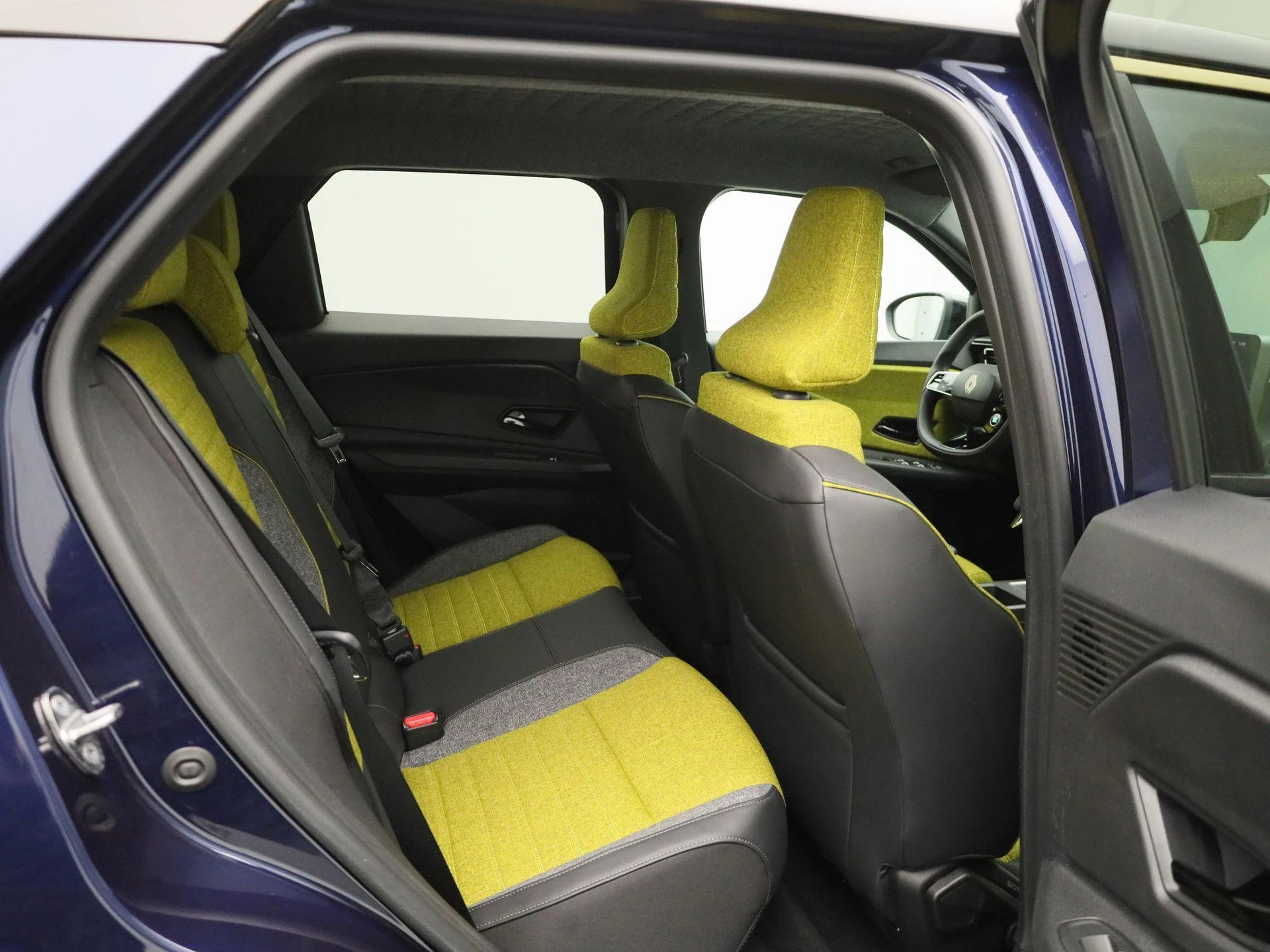 Renault-5-image-15