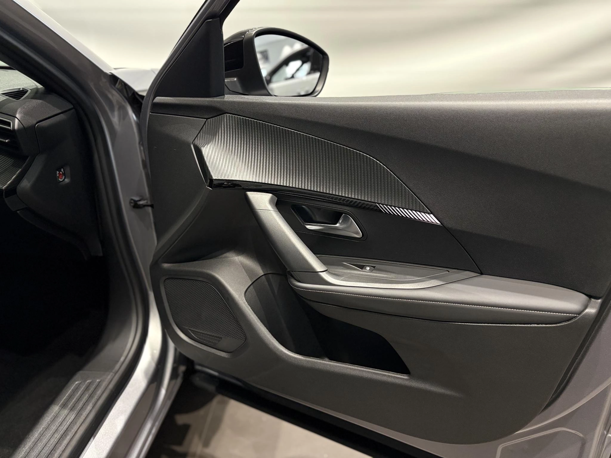 Peugeot-2008-image-8