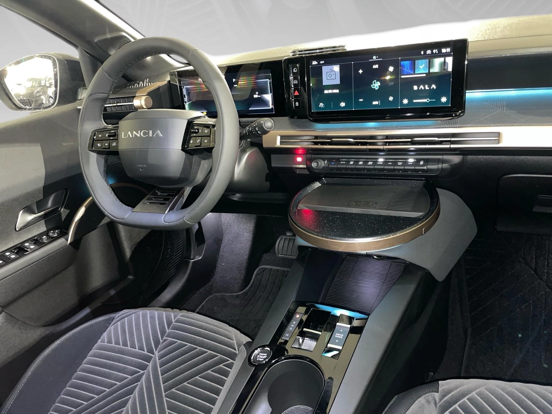 Lancia-Ypsilon-image-6