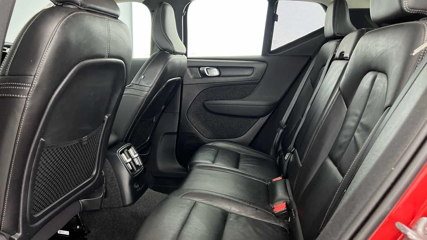 Volvo-XC40-image-8