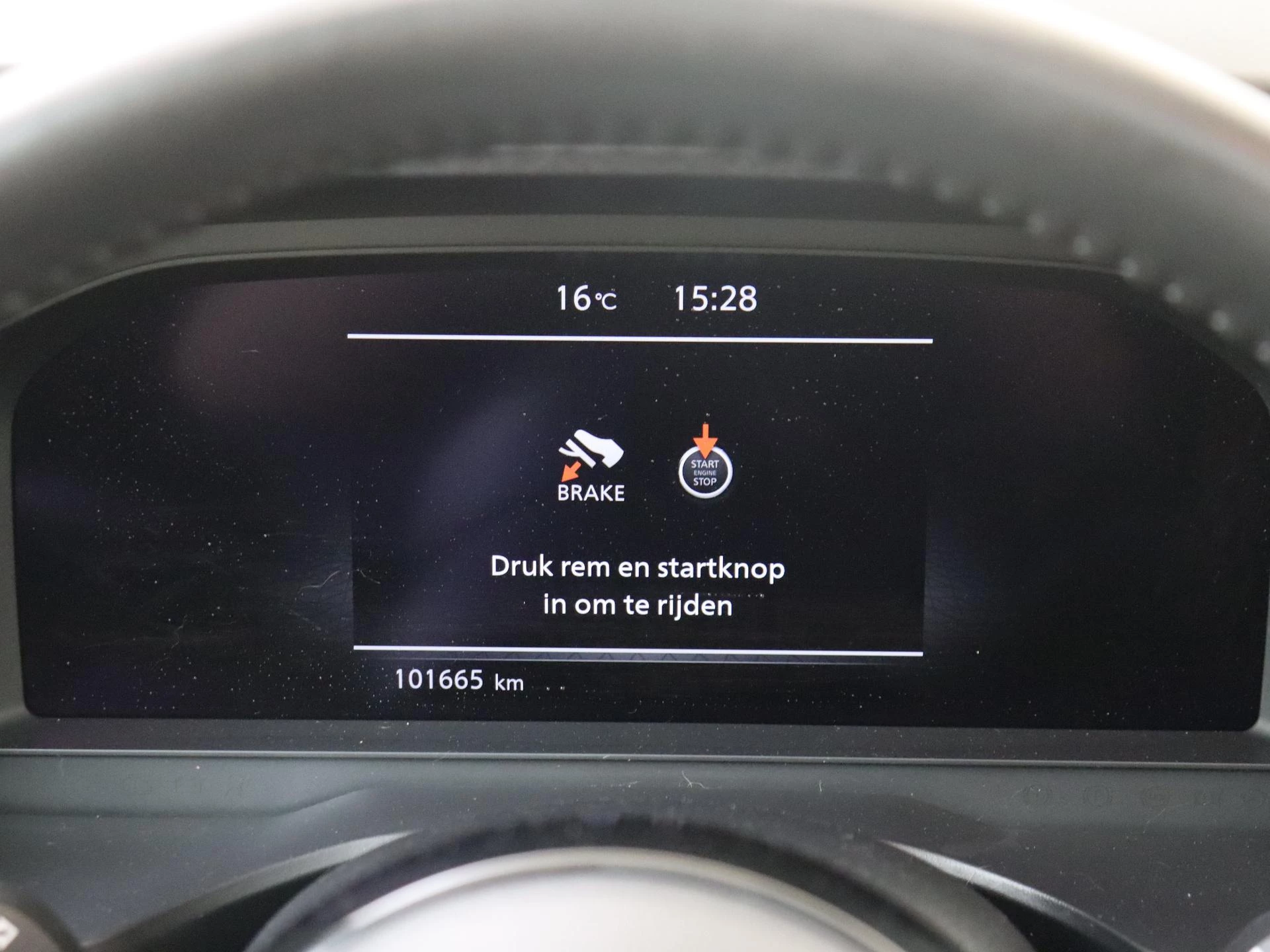 Nissan-QASHQAI-image-11