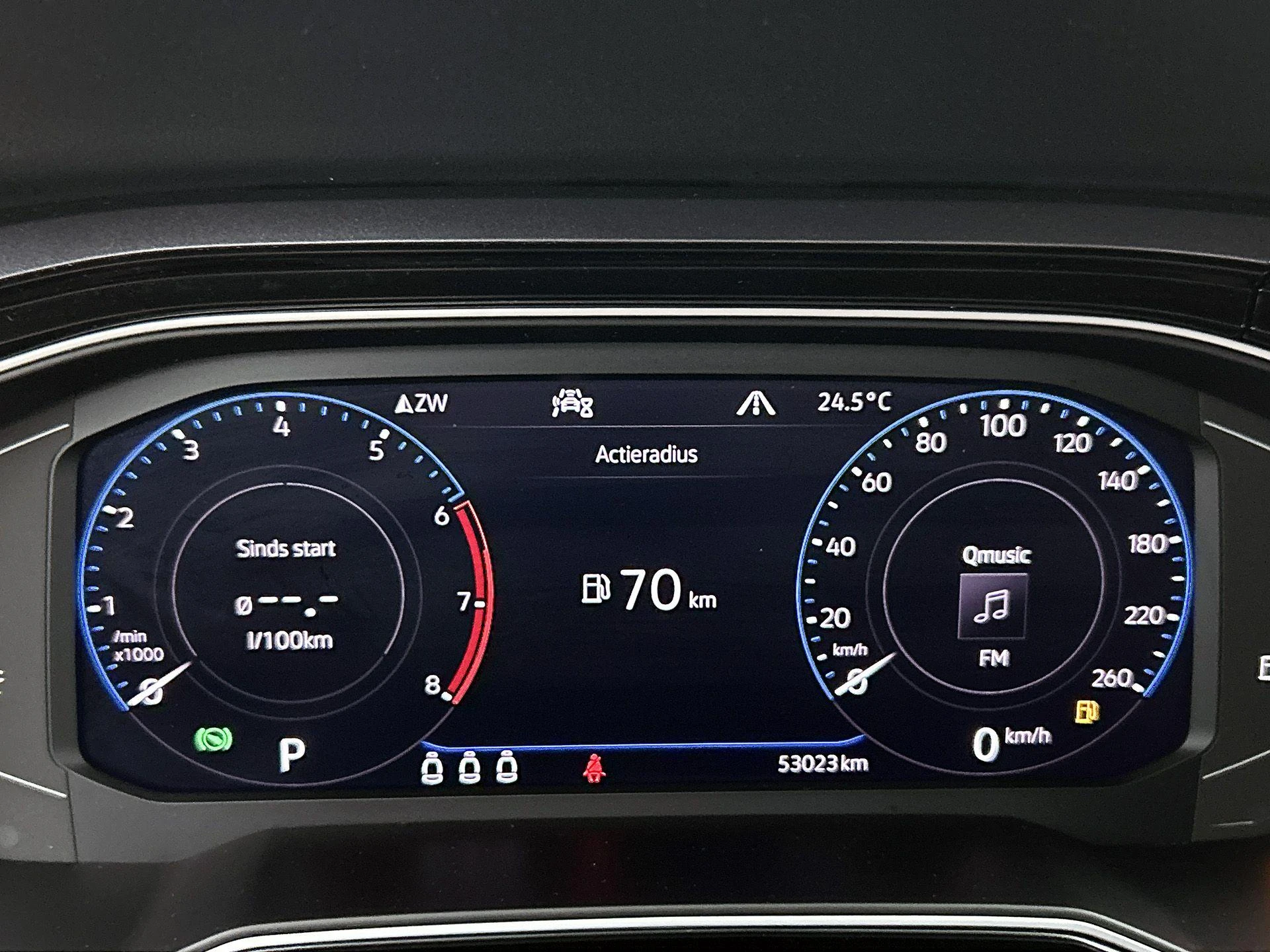Volkswagen-Polo-image-19
