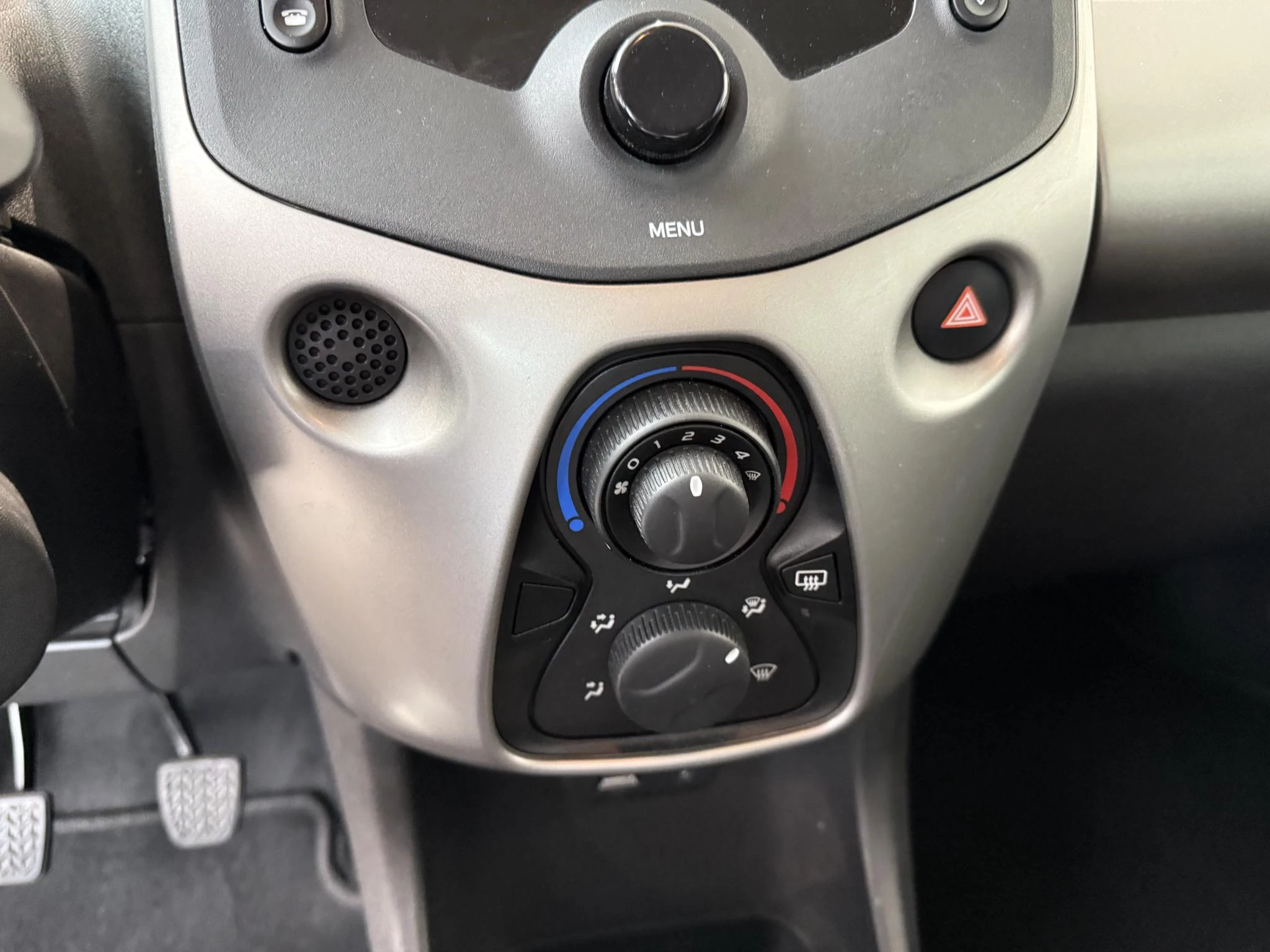 Toyota Aygo 1.0 VVT-i x-style