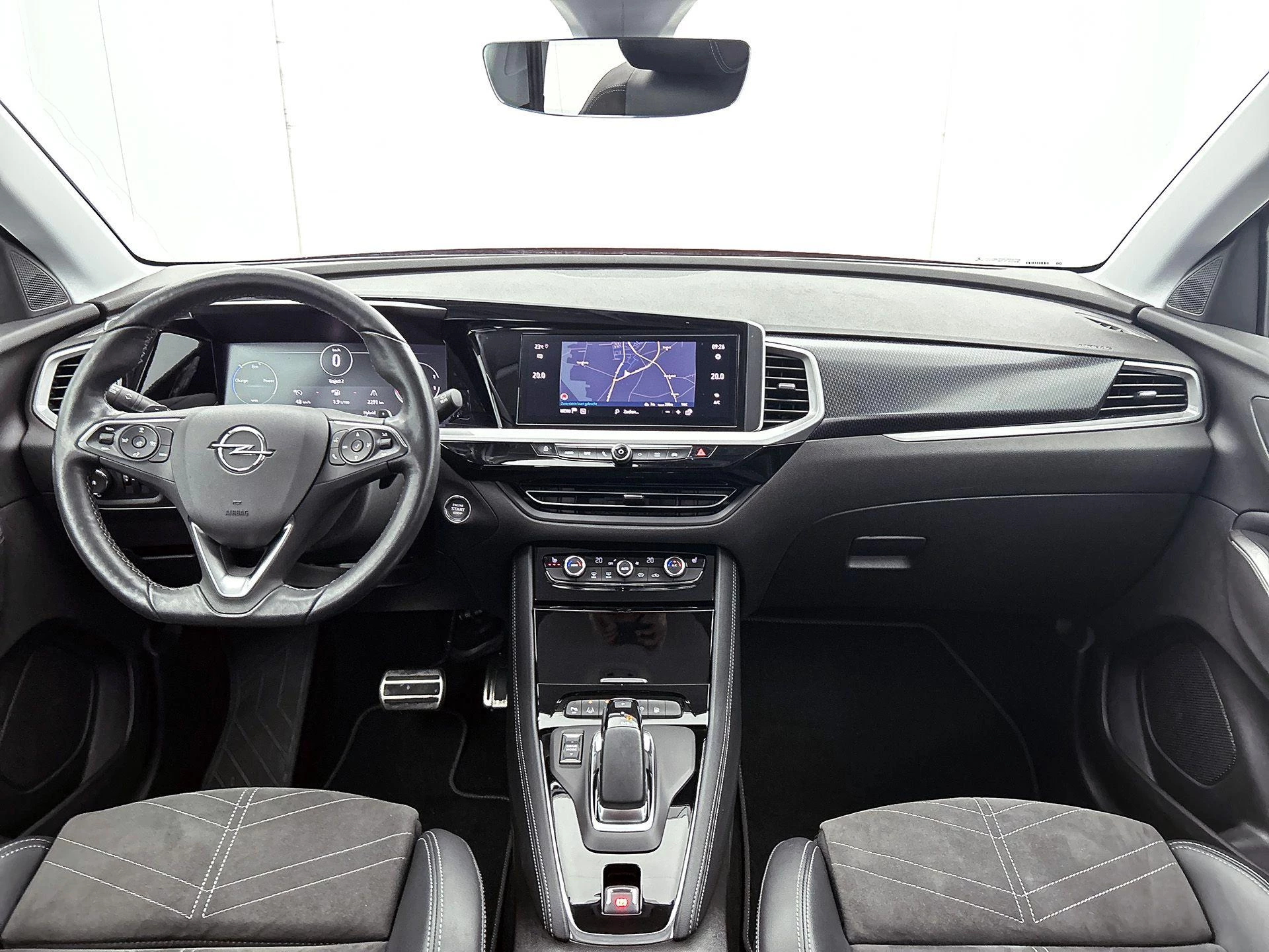 Opel-Grandland-image-24