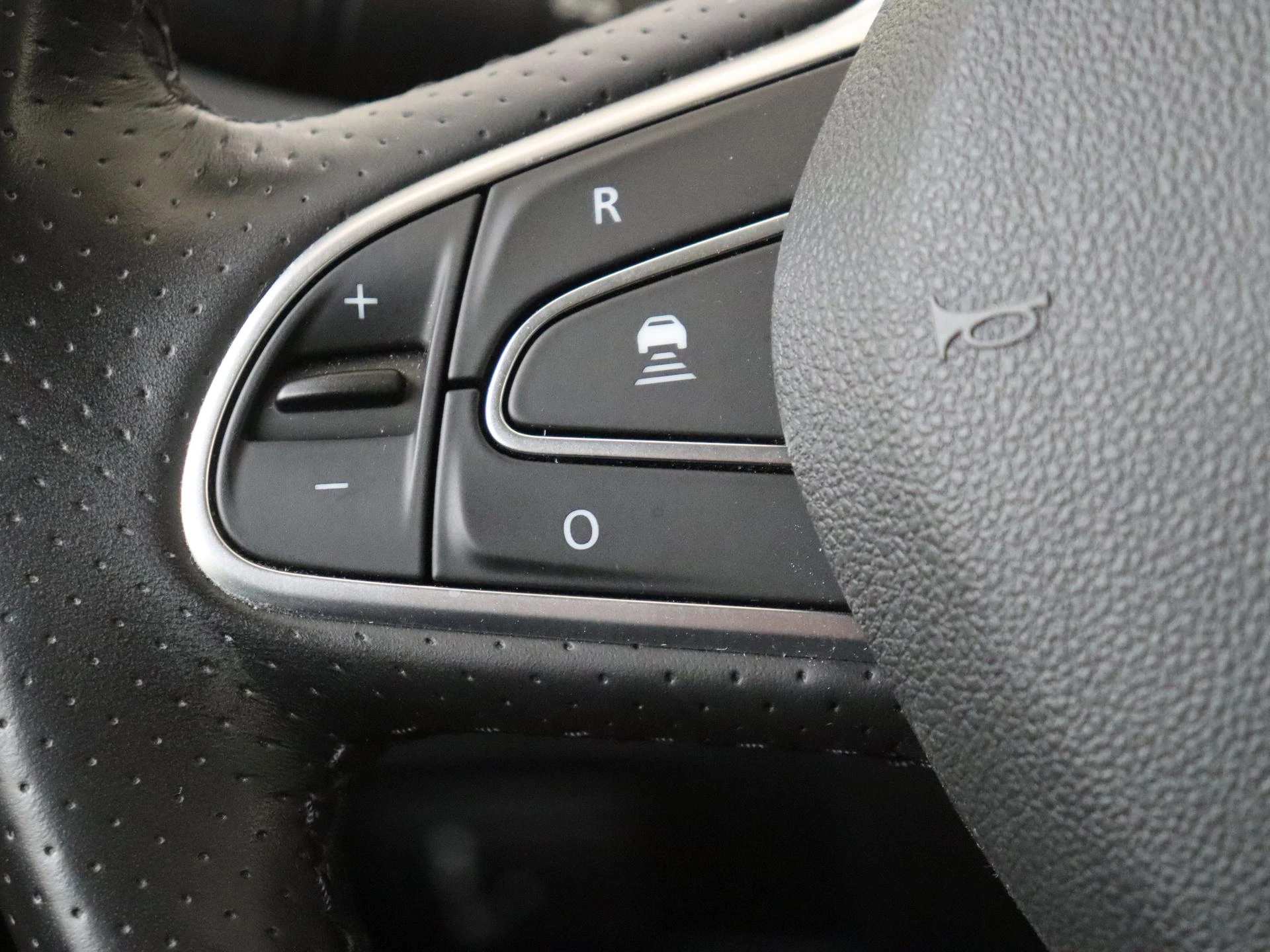 Renault Scénic 1.3 TCe160 Initiale Paris AUTOMAAT